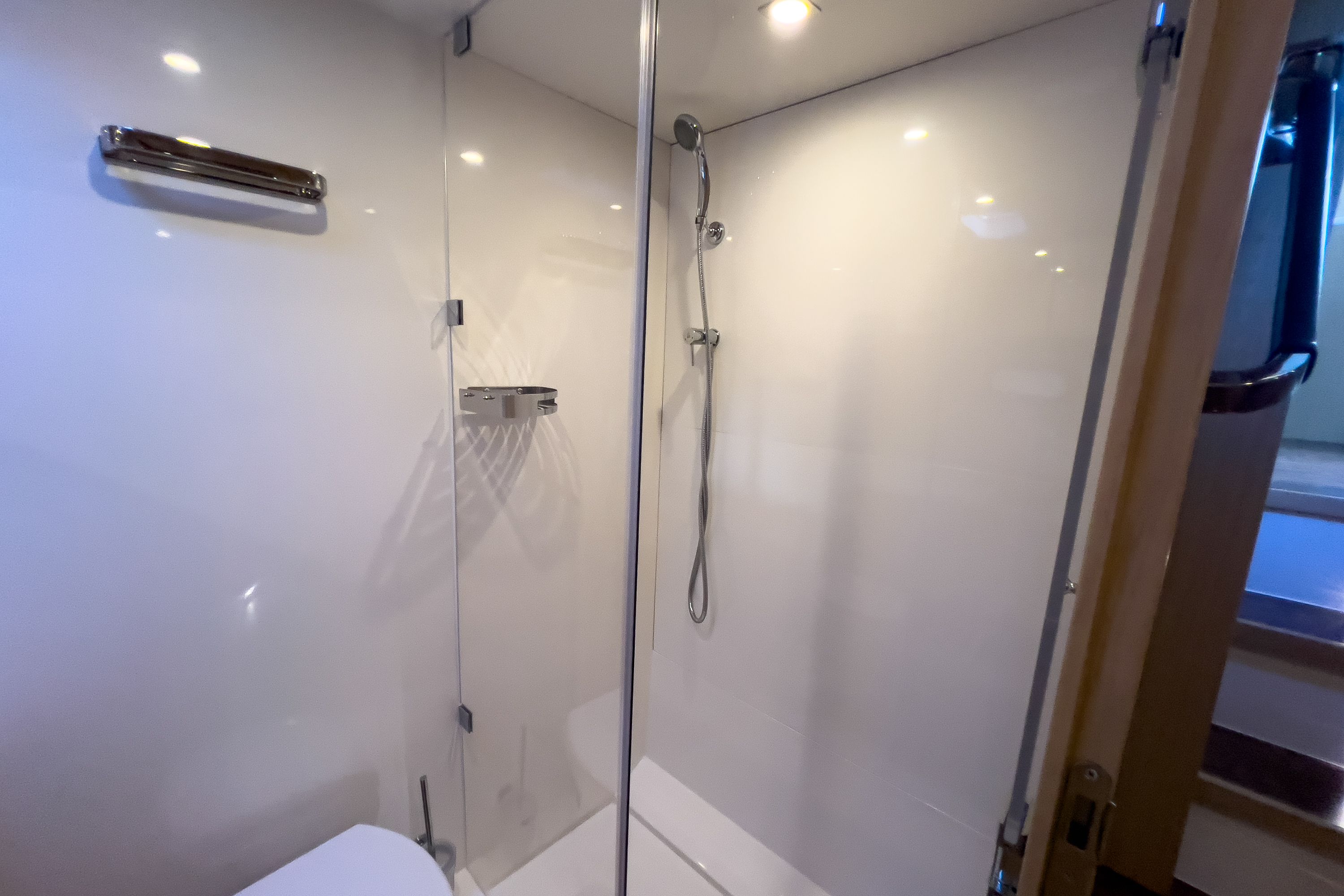 2024 Aquila 42 YACHT Image Thumbnail #32