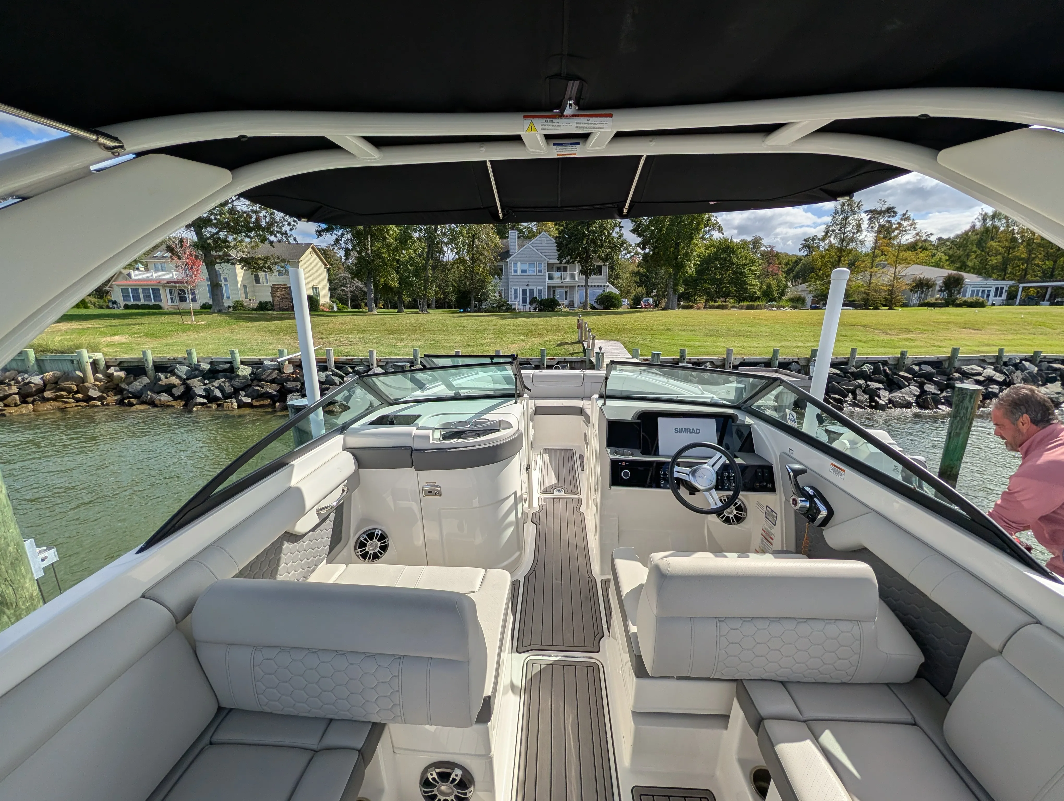 2024 Sea Ray 270 SD-OB Image Thumbnail #6