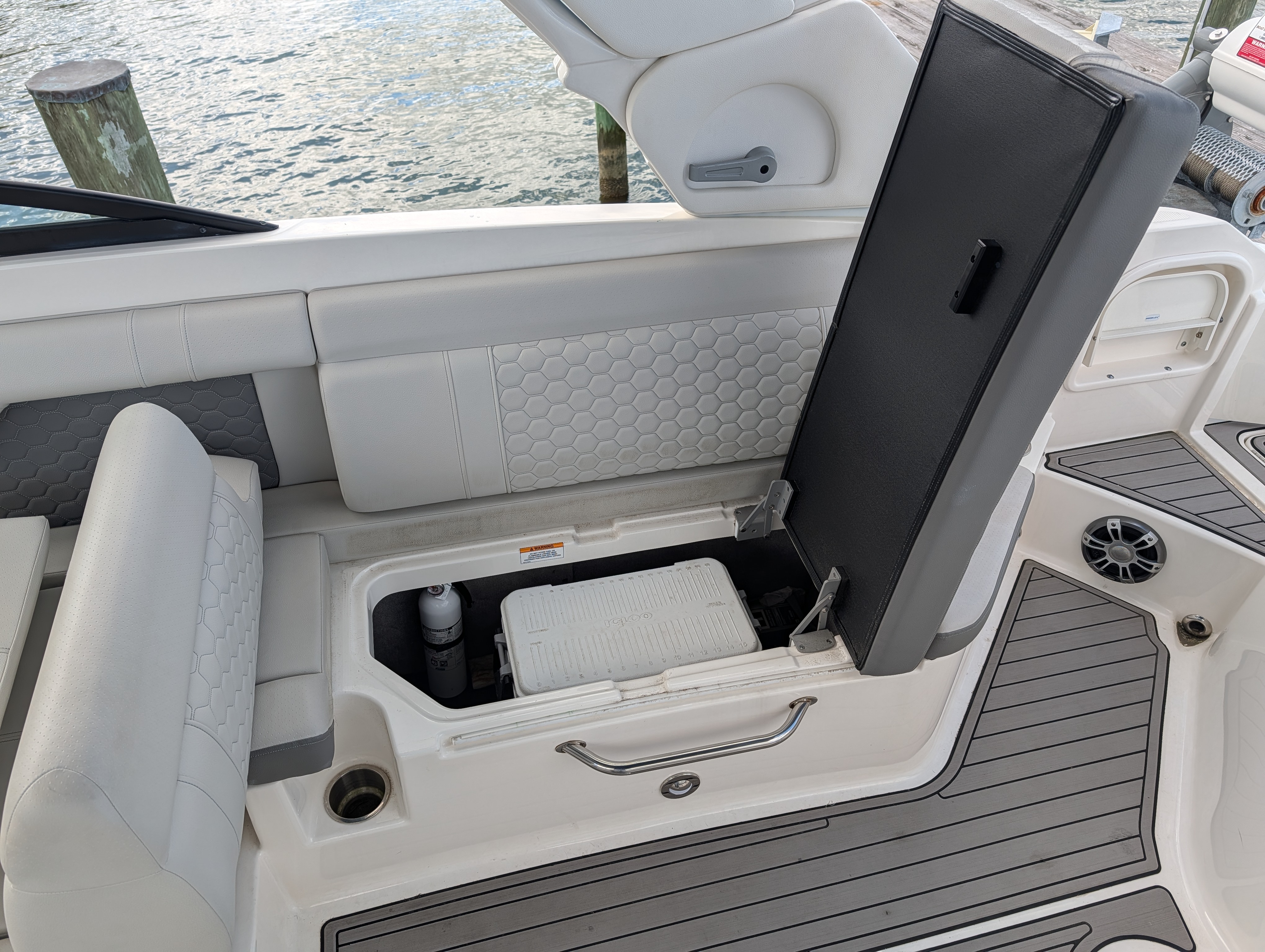 2024 Sea Ray 270 SD-OB Image Thumbnail #17