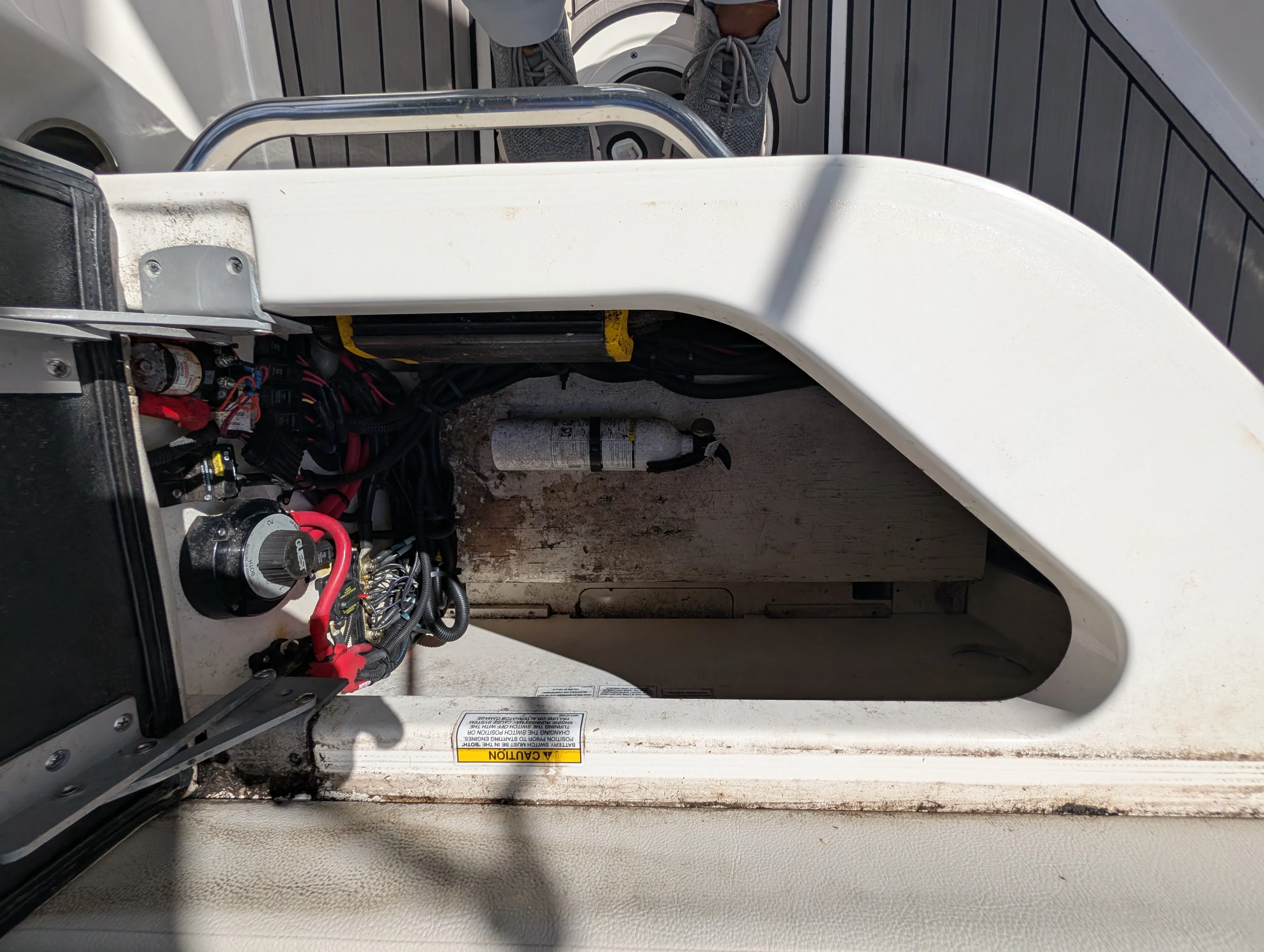 2024 Sea Ray 270 SD-OB Image Thumbnail #11