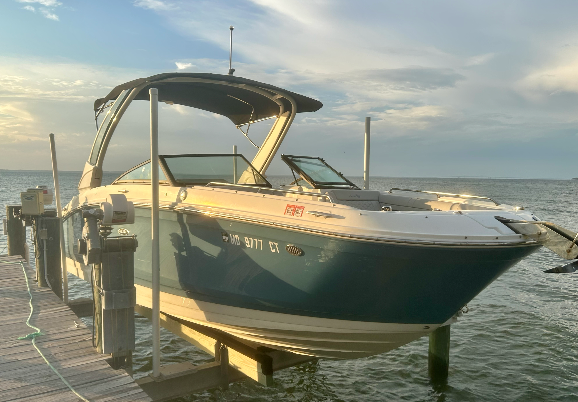 2024 Sea Ray 270 SD-OB Image Thumbnail #0