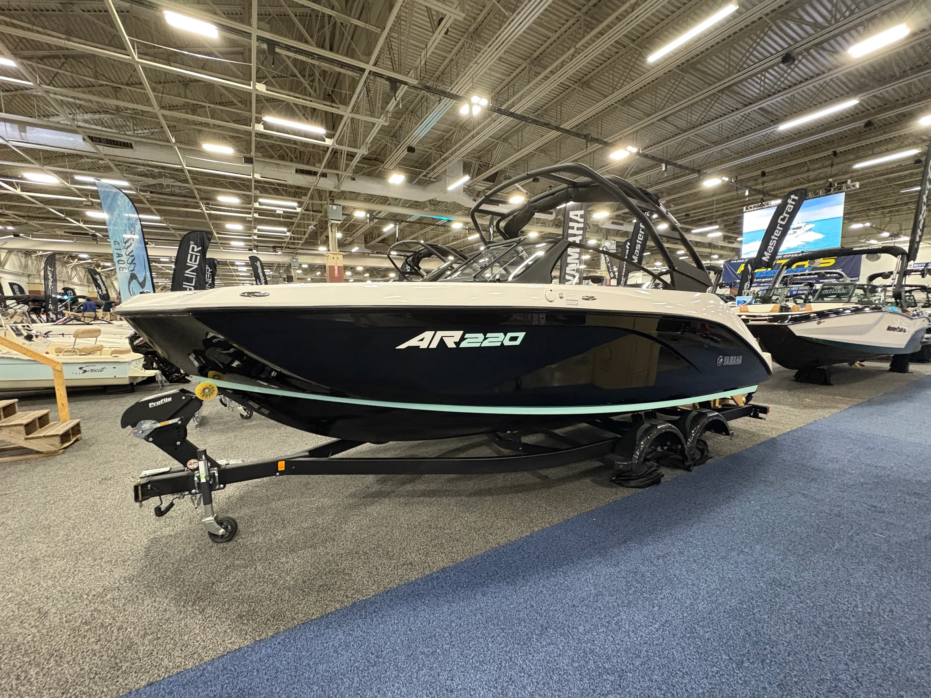 2026 Yamaha AR220 Image Thumbnail #3