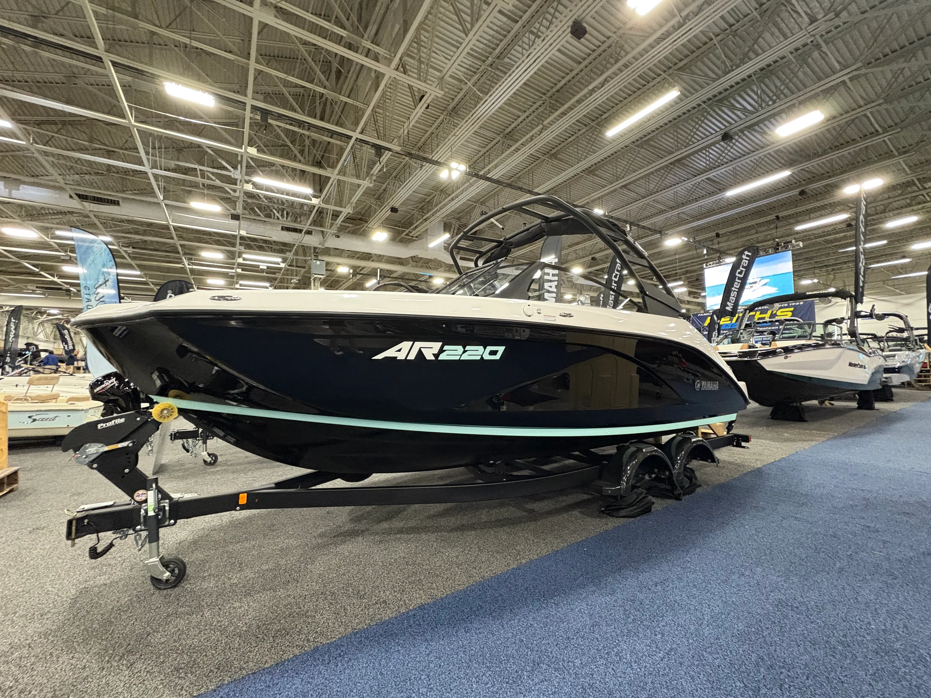 2026 Yamaha AR220 Image Thumbnail #2