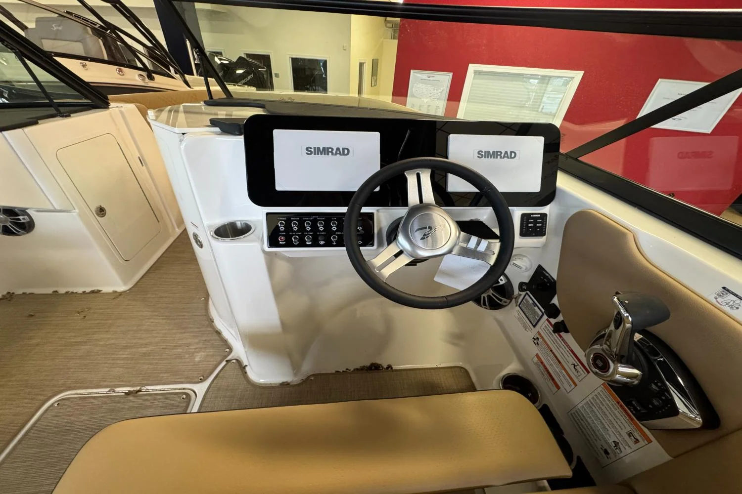 2026 Sea Ray SDX 270 Outboard Image Thumbnail #21