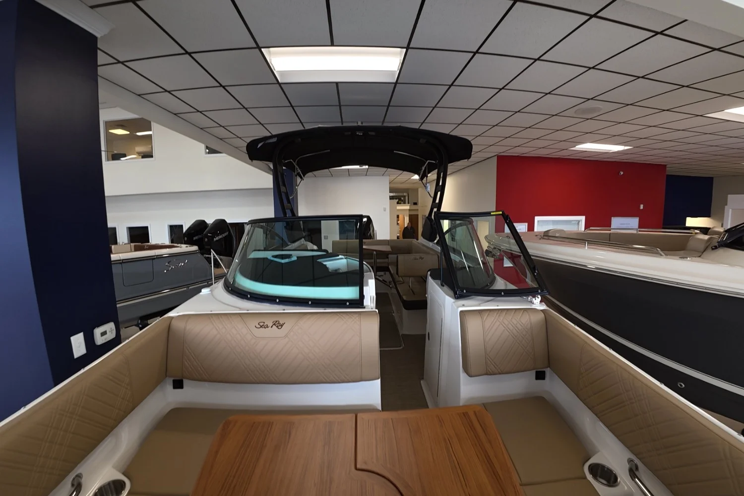 2026 Sea Ray SDX 270 Outboard Image Thumbnail #33