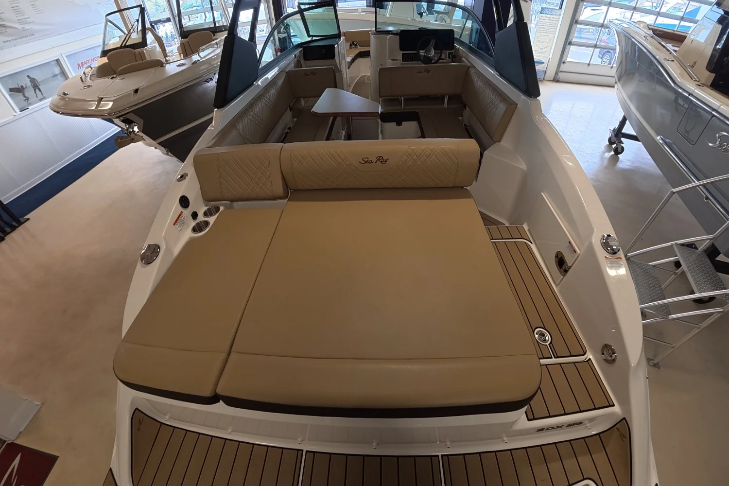 2026 Sea Ray SDX 270 Outboard Image Thumbnail #6