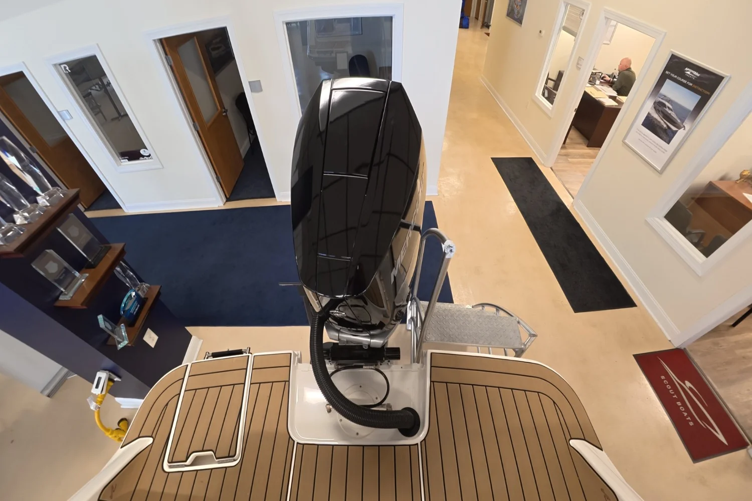 2026 Sea Ray SDX 270 Outboard Image Thumbnail #4