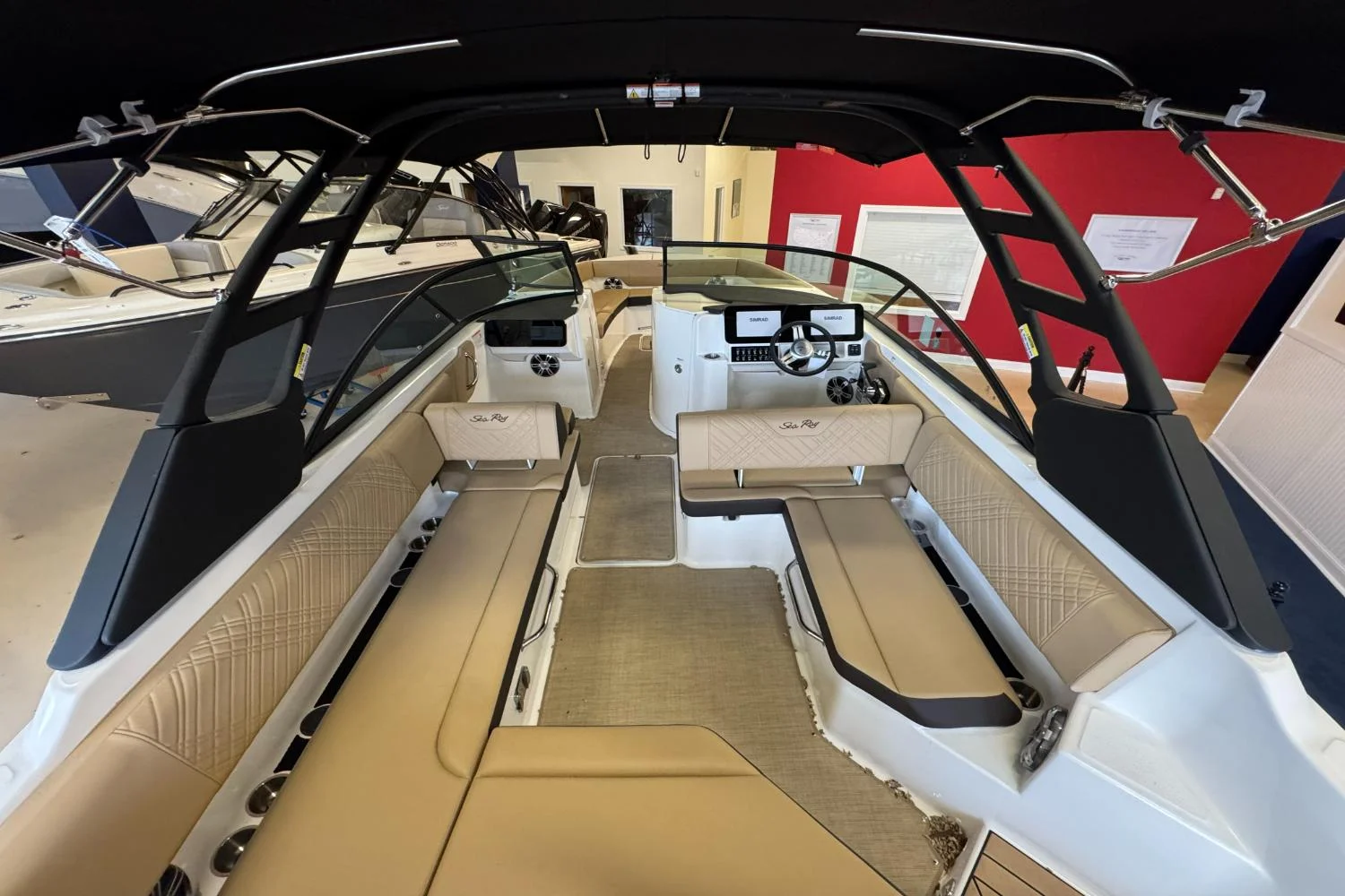 2026 Sea Ray SDX 270 Outboard Image Thumbnail #7