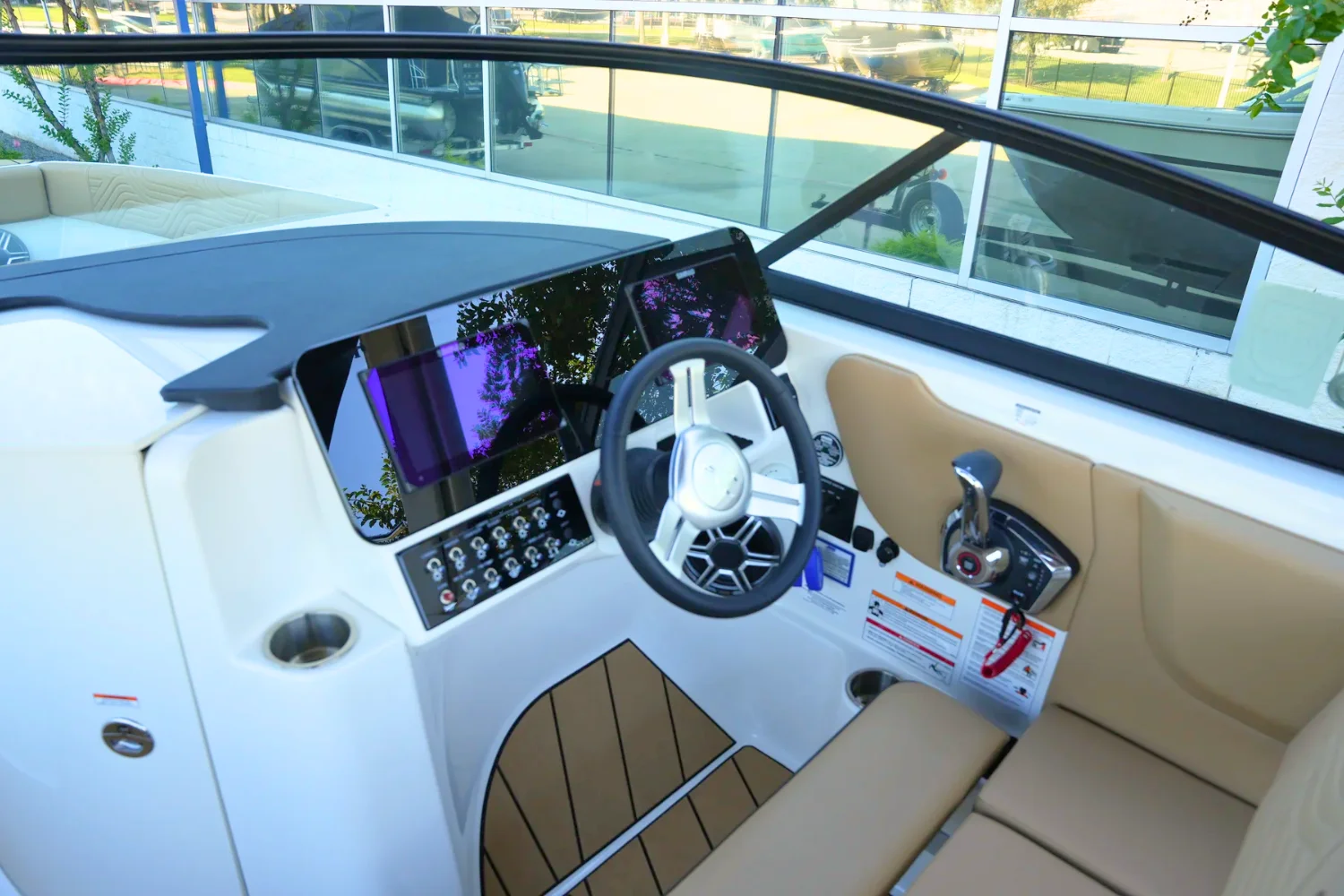 2026 Sea Ray SDX 270 Surf Image Thumbnail #18