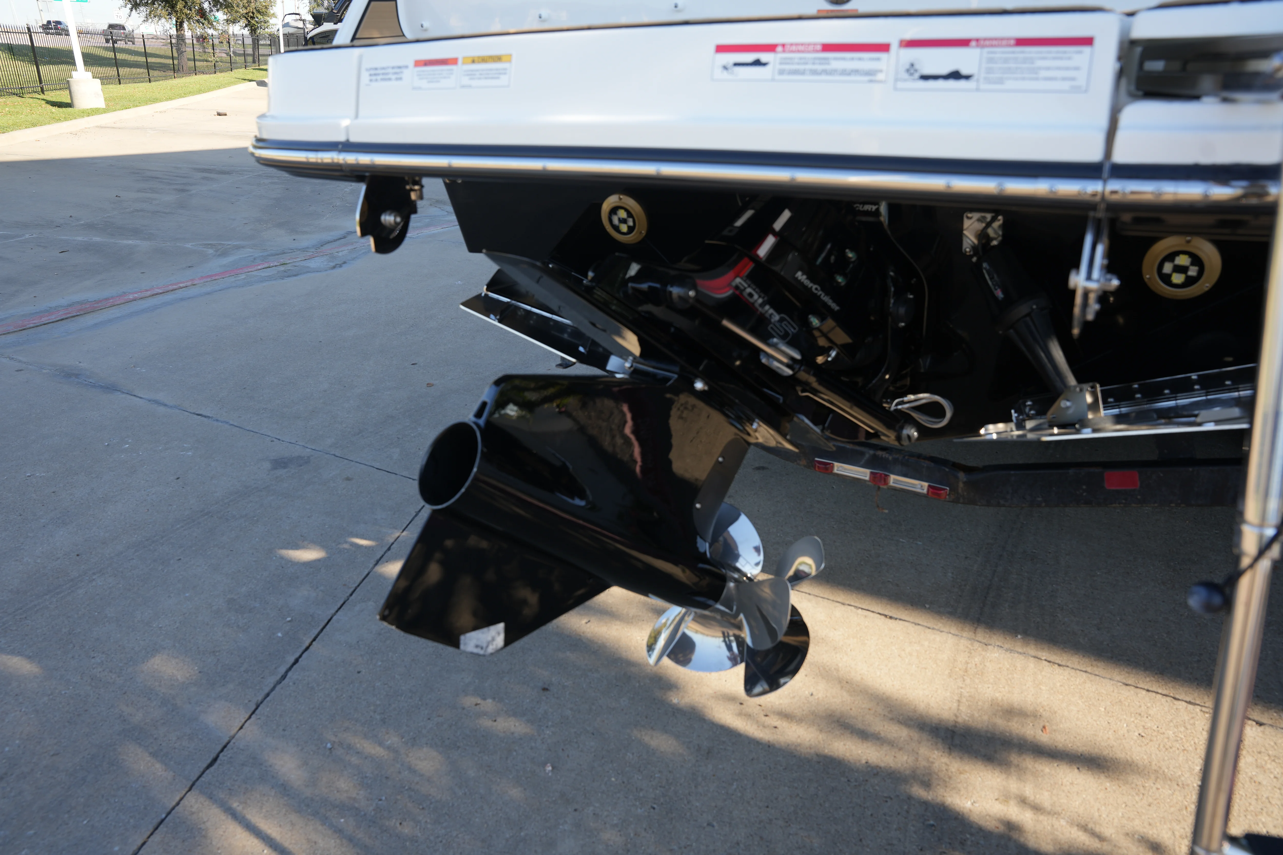 2026 Sea Ray SDX 270 Surf Image Thumbnail #4