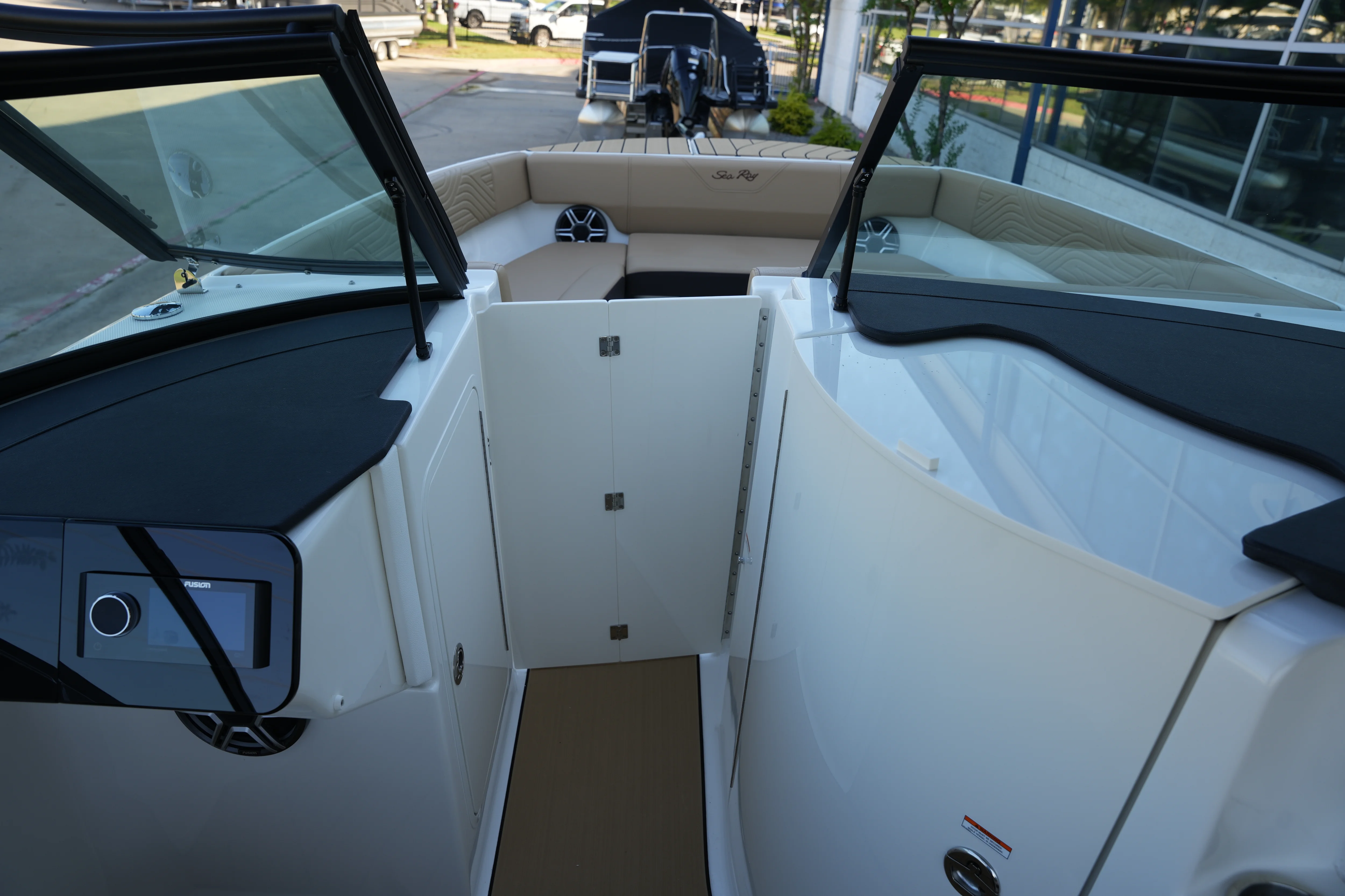 2026 Sea Ray SDX 270 Surf Image Thumbnail #27