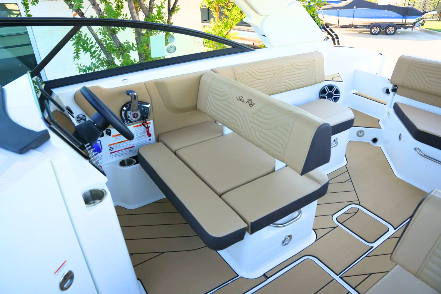 2026 Sea Ray SDX 270 Surf Image Thumbnail #17