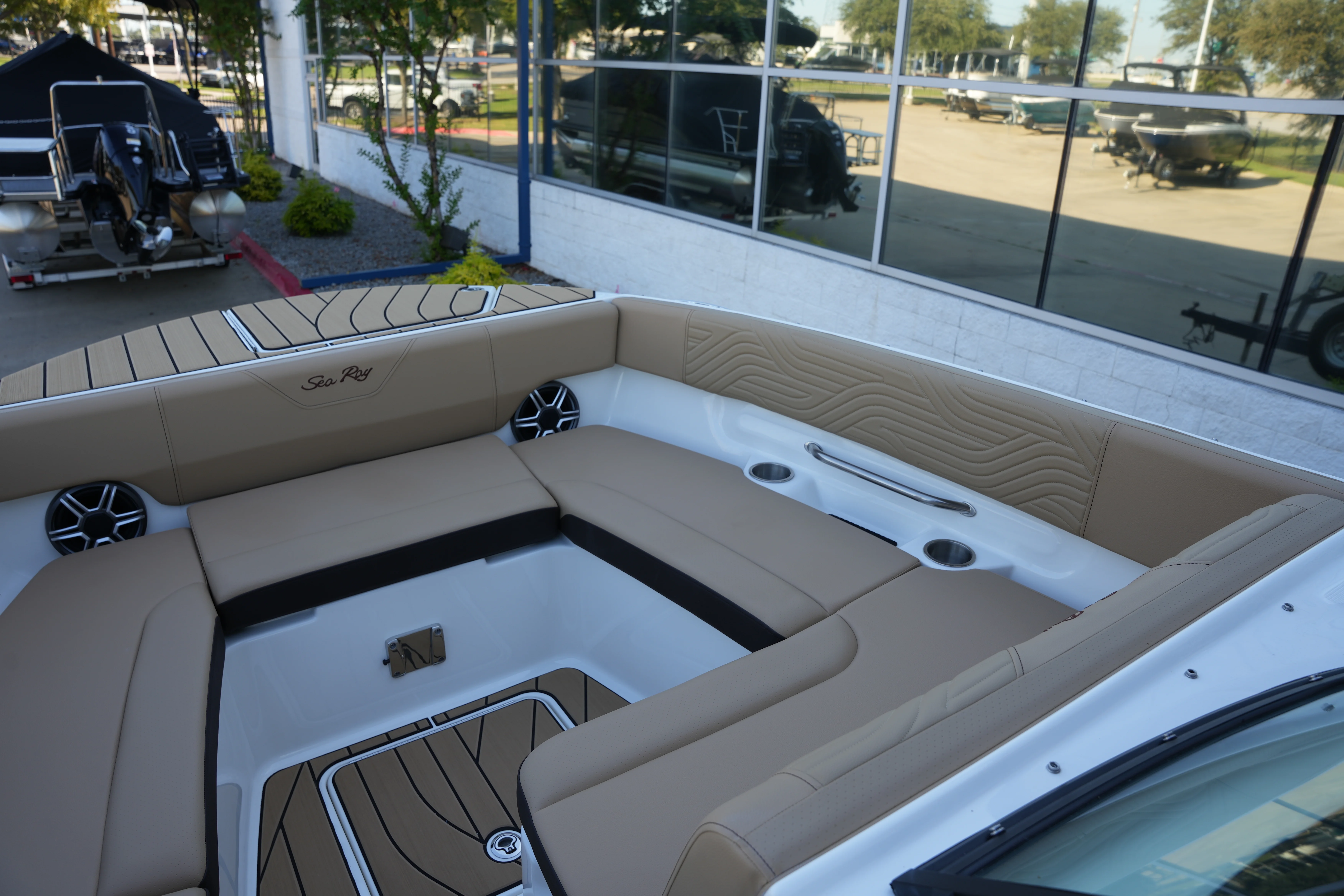 2026 Sea Ray SDX 270 Surf Image Thumbnail #30