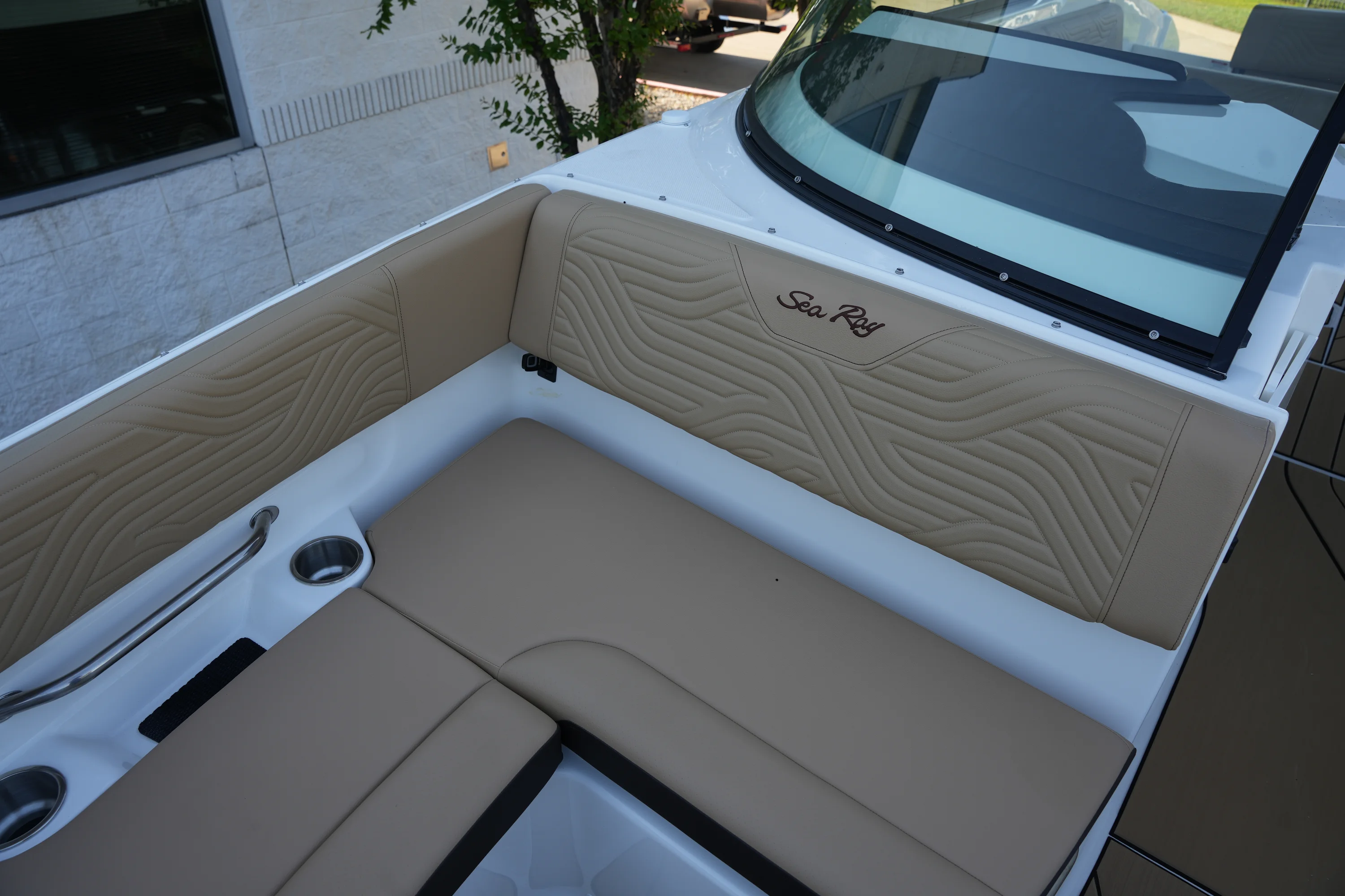 2026 Sea Ray SDX 270 Surf Image Thumbnail #31