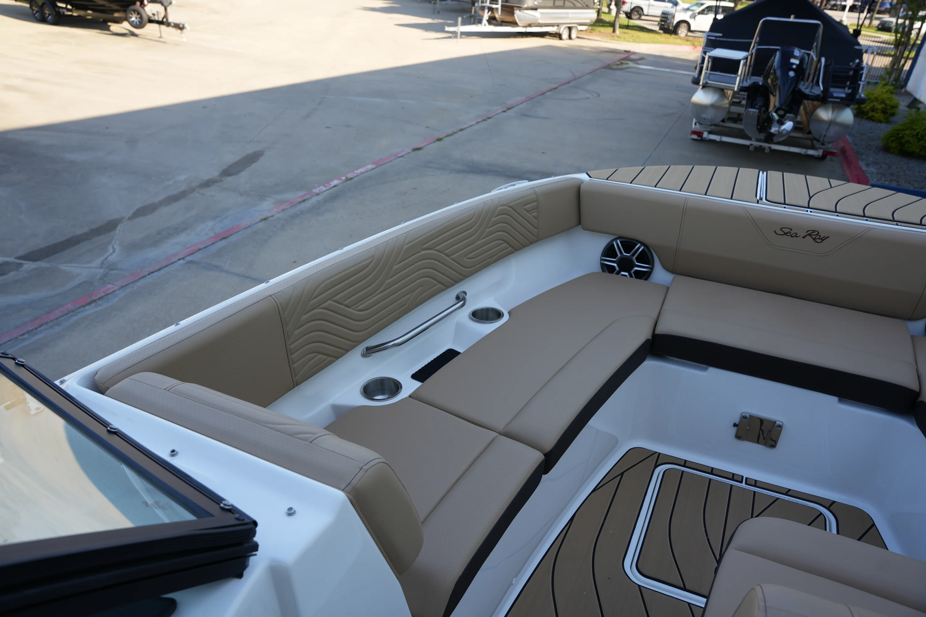 2026 Sea Ray SDX 270 Surf Image Thumbnail #29