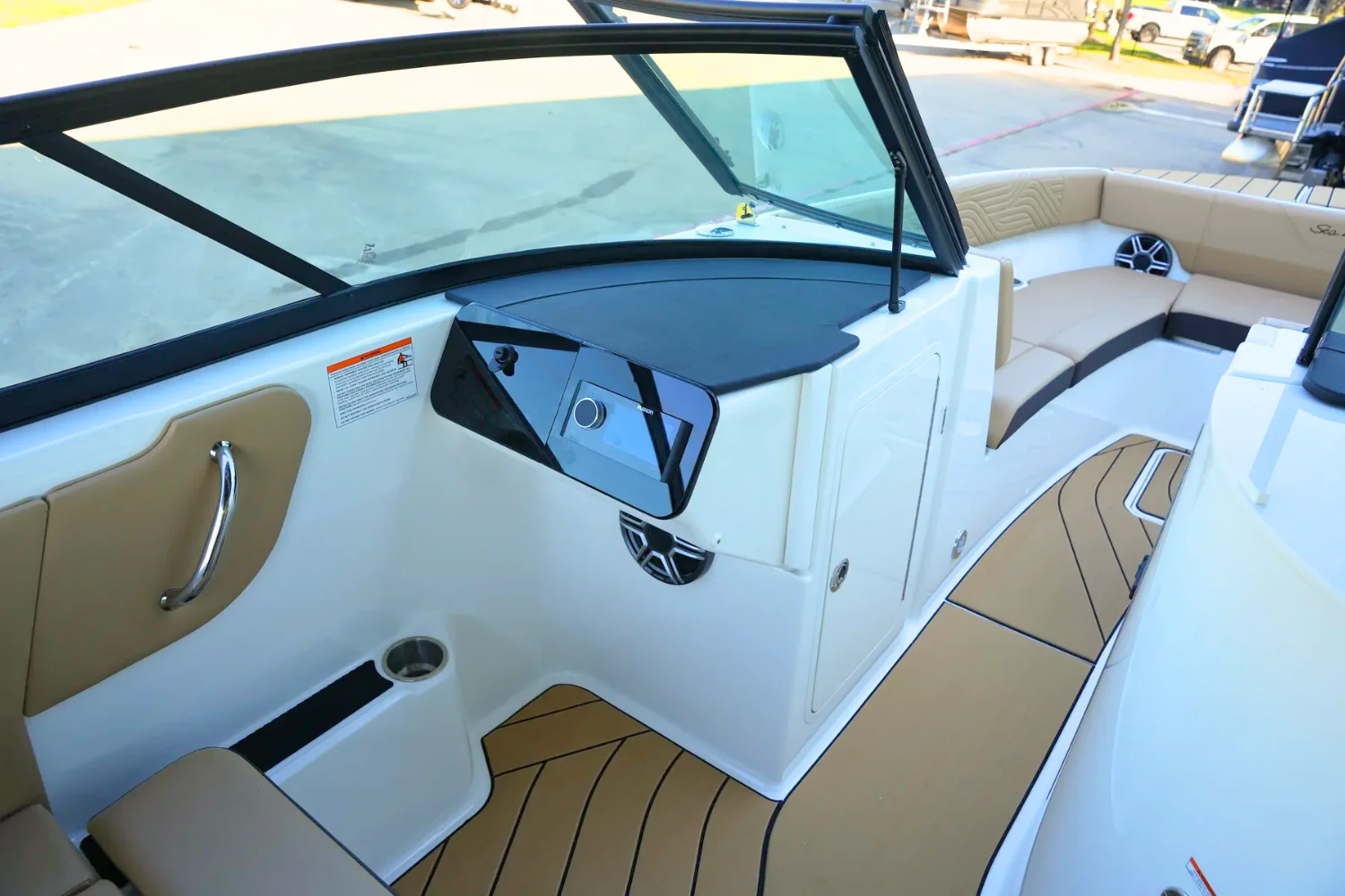 2026 Sea Ray SDX 270 Surf Image Thumbnail #21