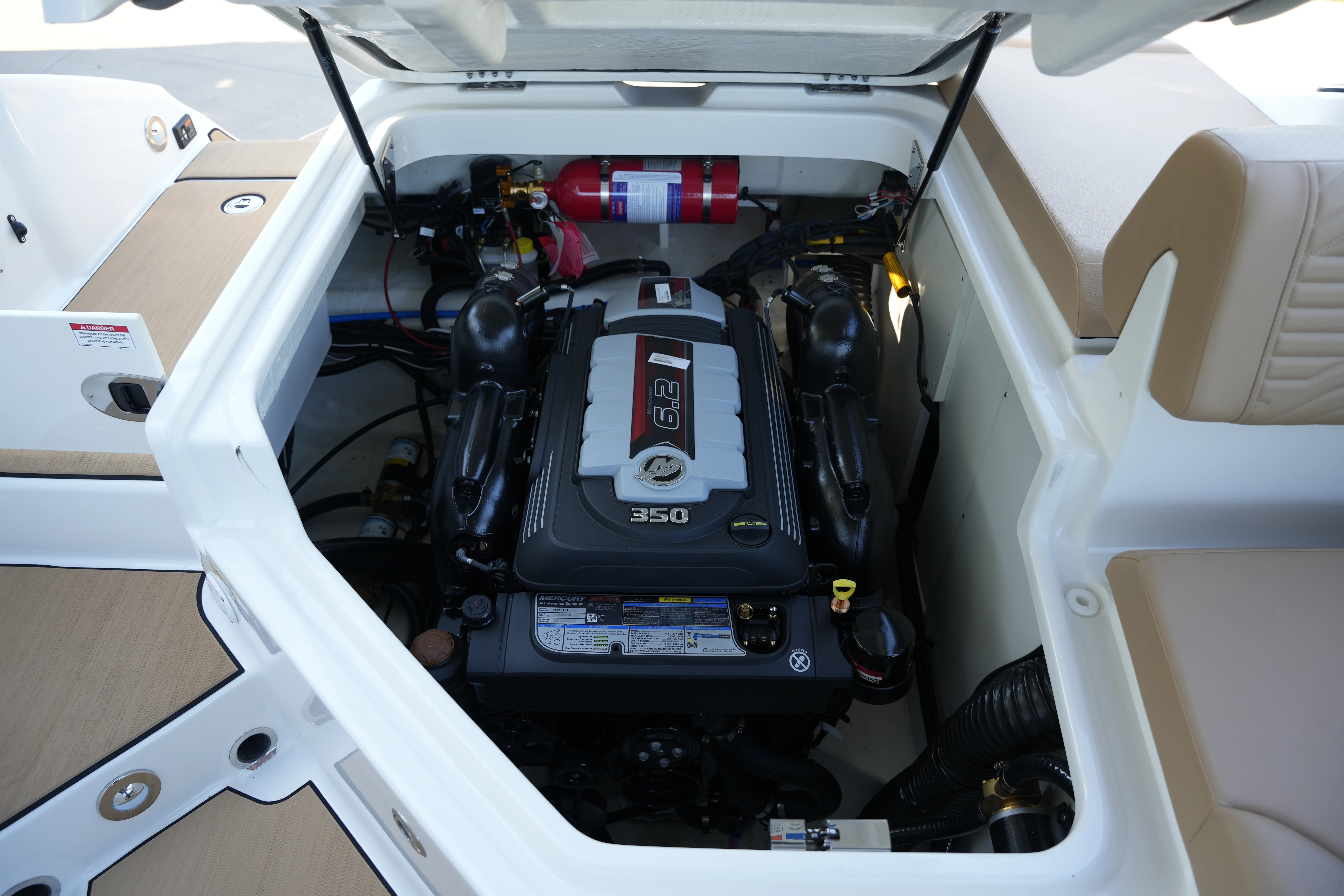 2026 Sea Ray SDX 270 Surf Image Thumbnail #34