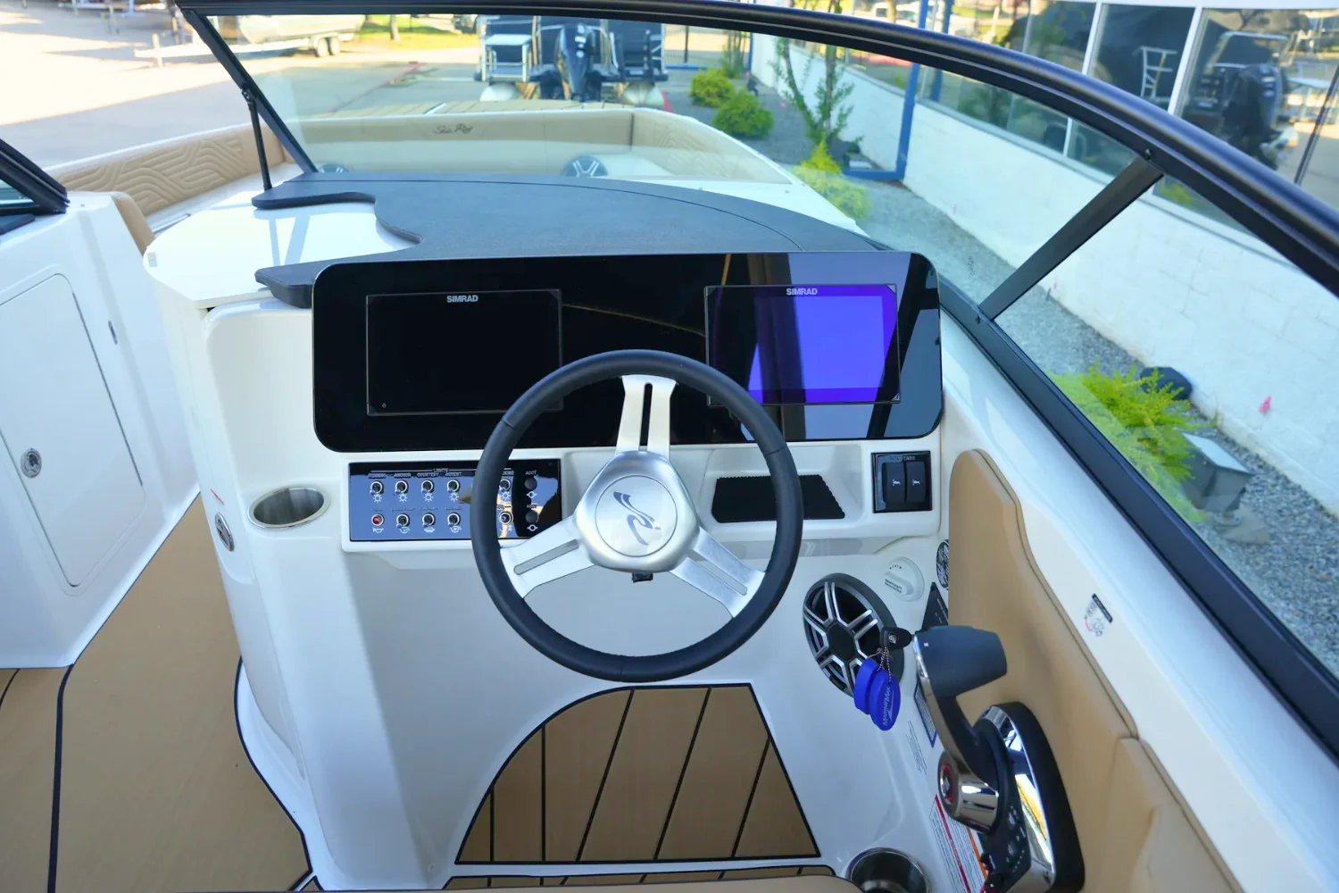 2026 Sea Ray SDX 270 Surf Image Thumbnail #20