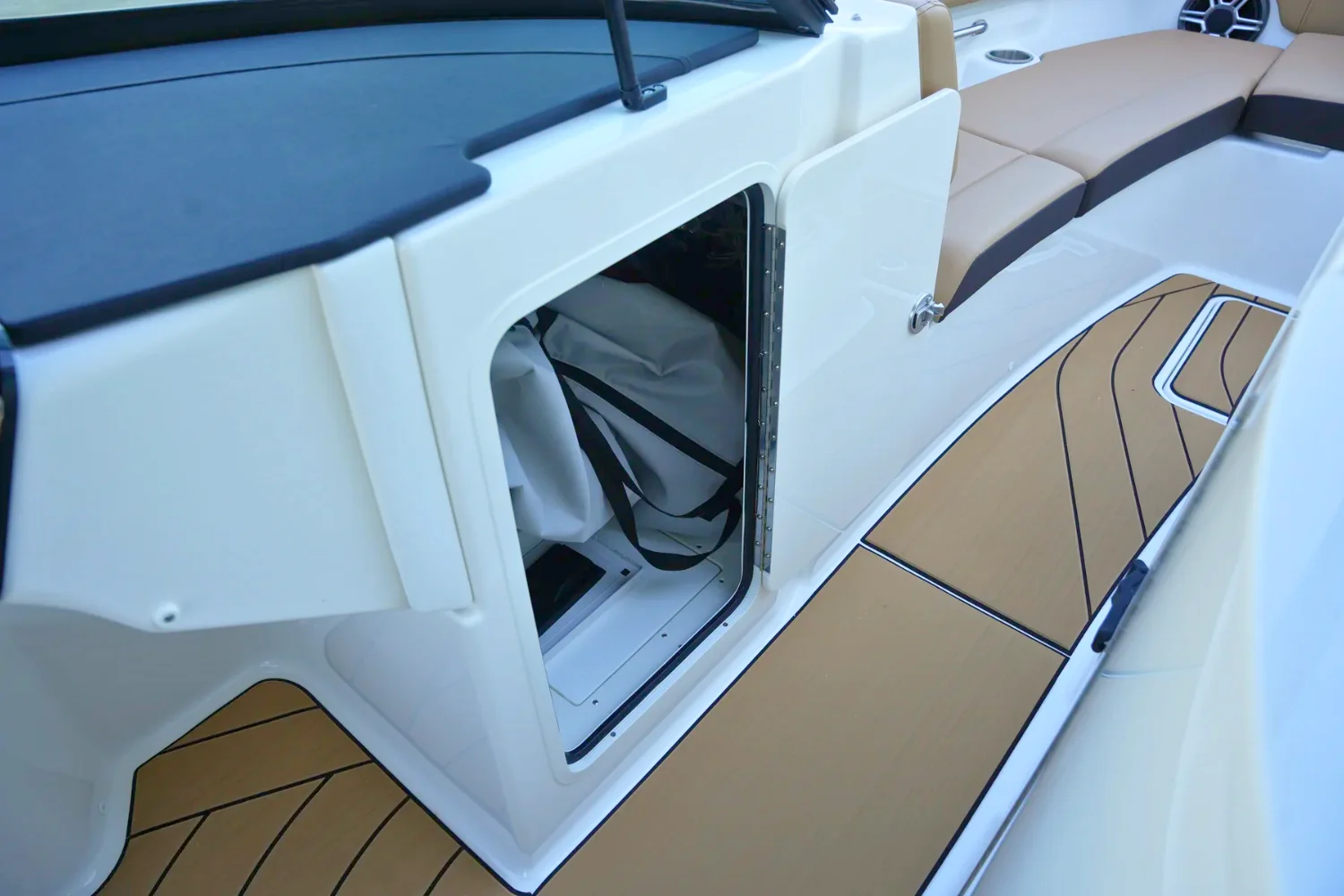 2026 Sea Ray SDX 270 Surf Image Thumbnail #22