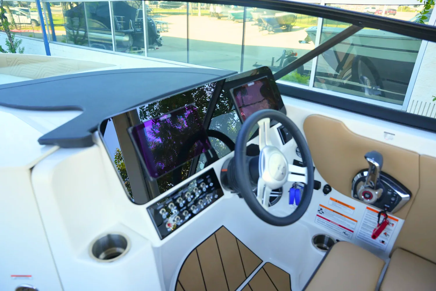 2026 Sea Ray SDX 270 Surf Image Thumbnail #19