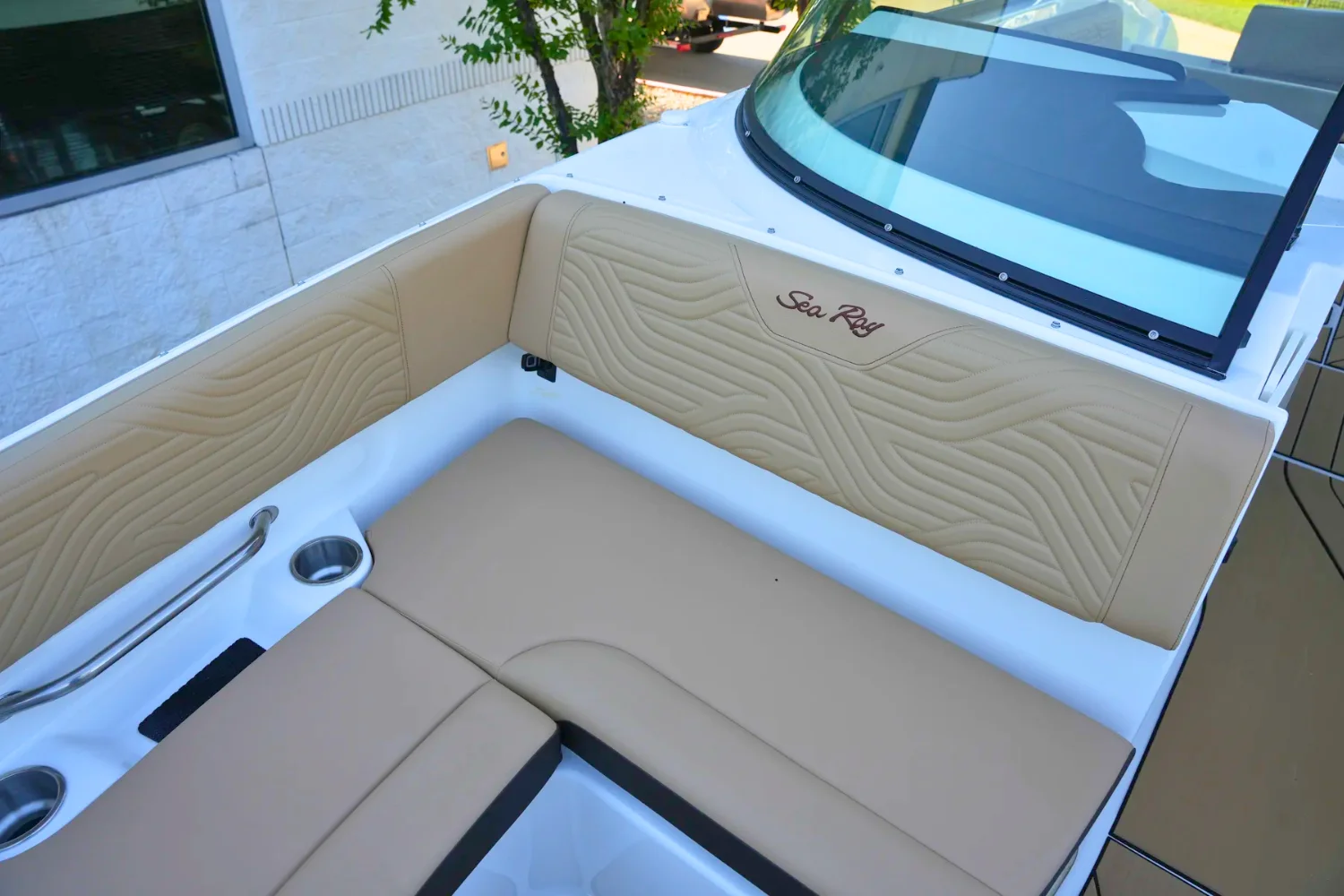 2026 Sea Ray SDX 270 Surf Image Thumbnail #31