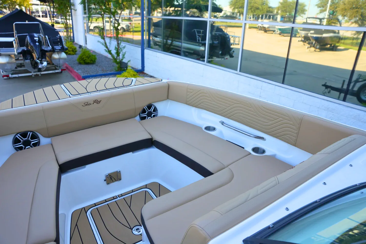 2026 Sea Ray SDX 270 Surf Image Thumbnail #30