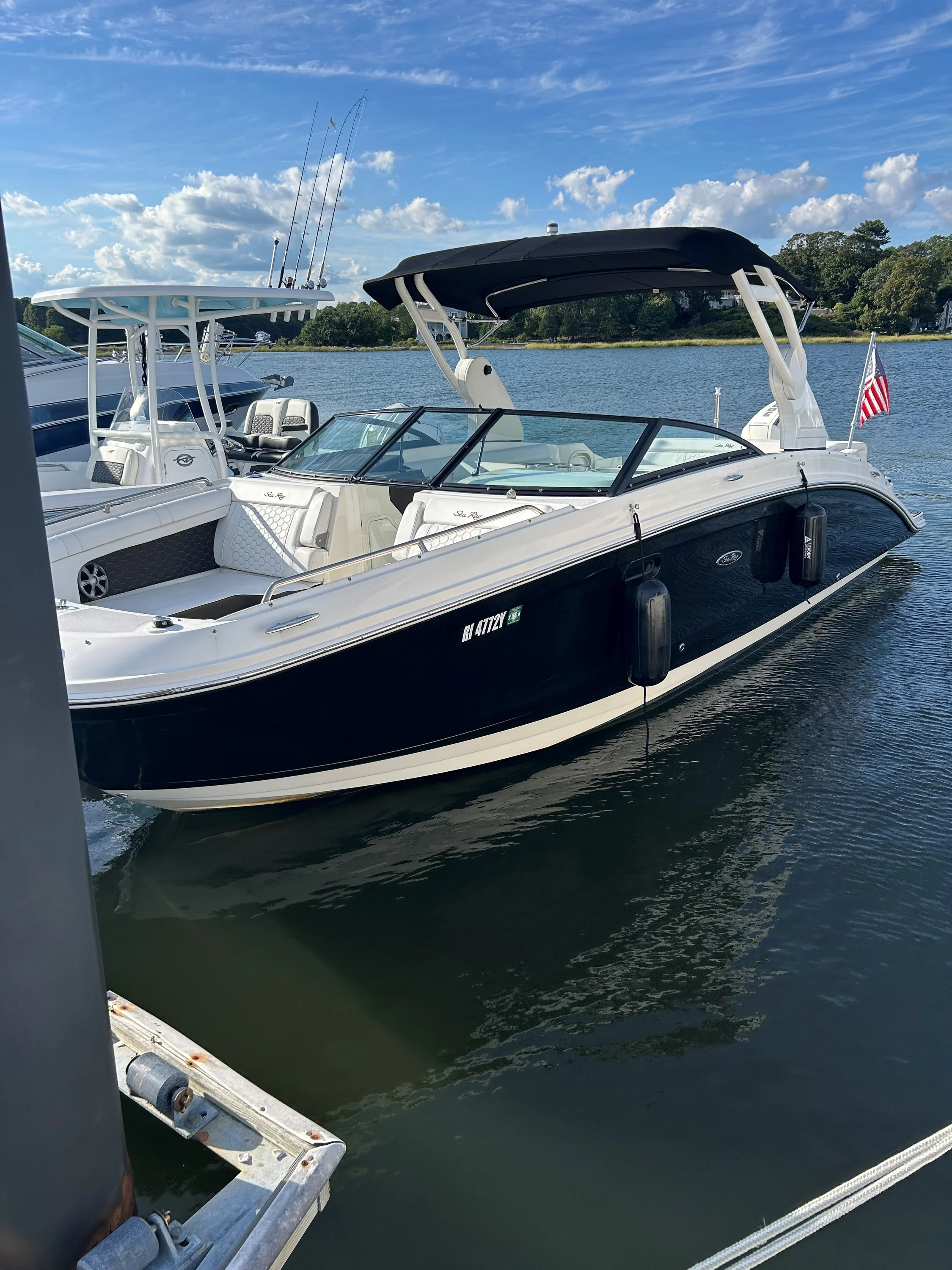 2020 Sea Ray 270 SDX-OB Image Thumbnail #1