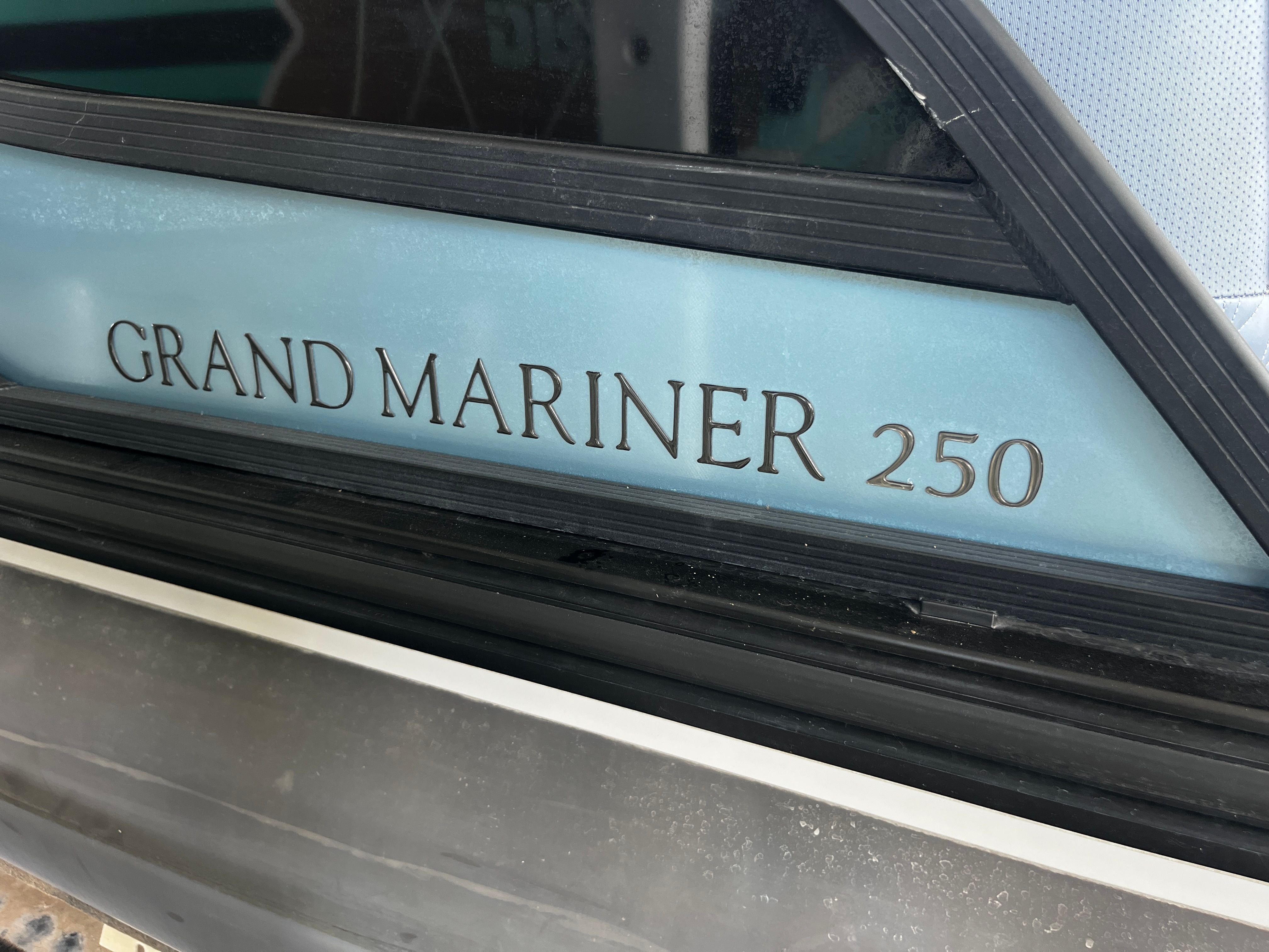 2023 Harris 250 GM Image Thumbnail #9