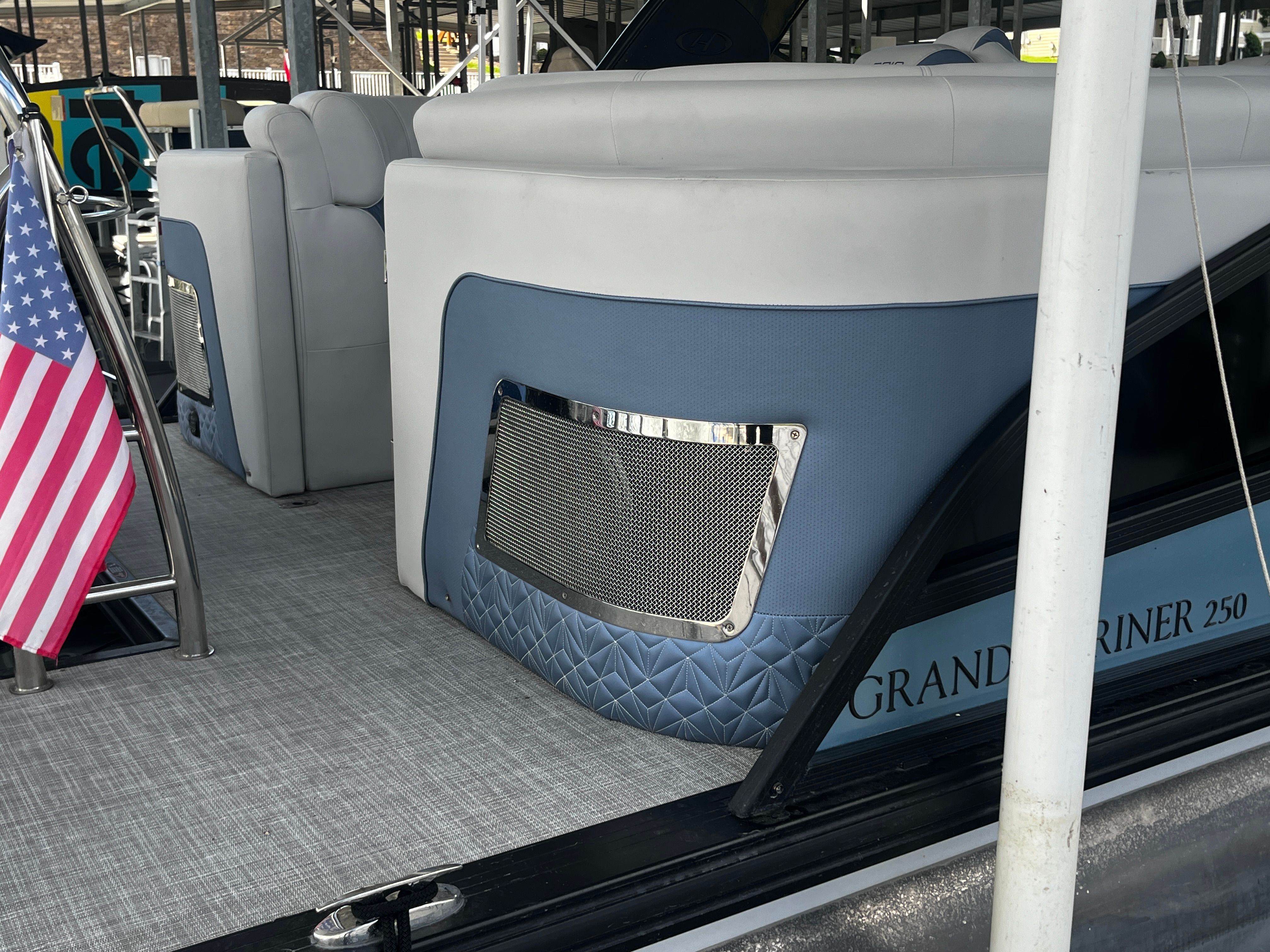 2023 Harris 250 GM Image Thumbnail #30