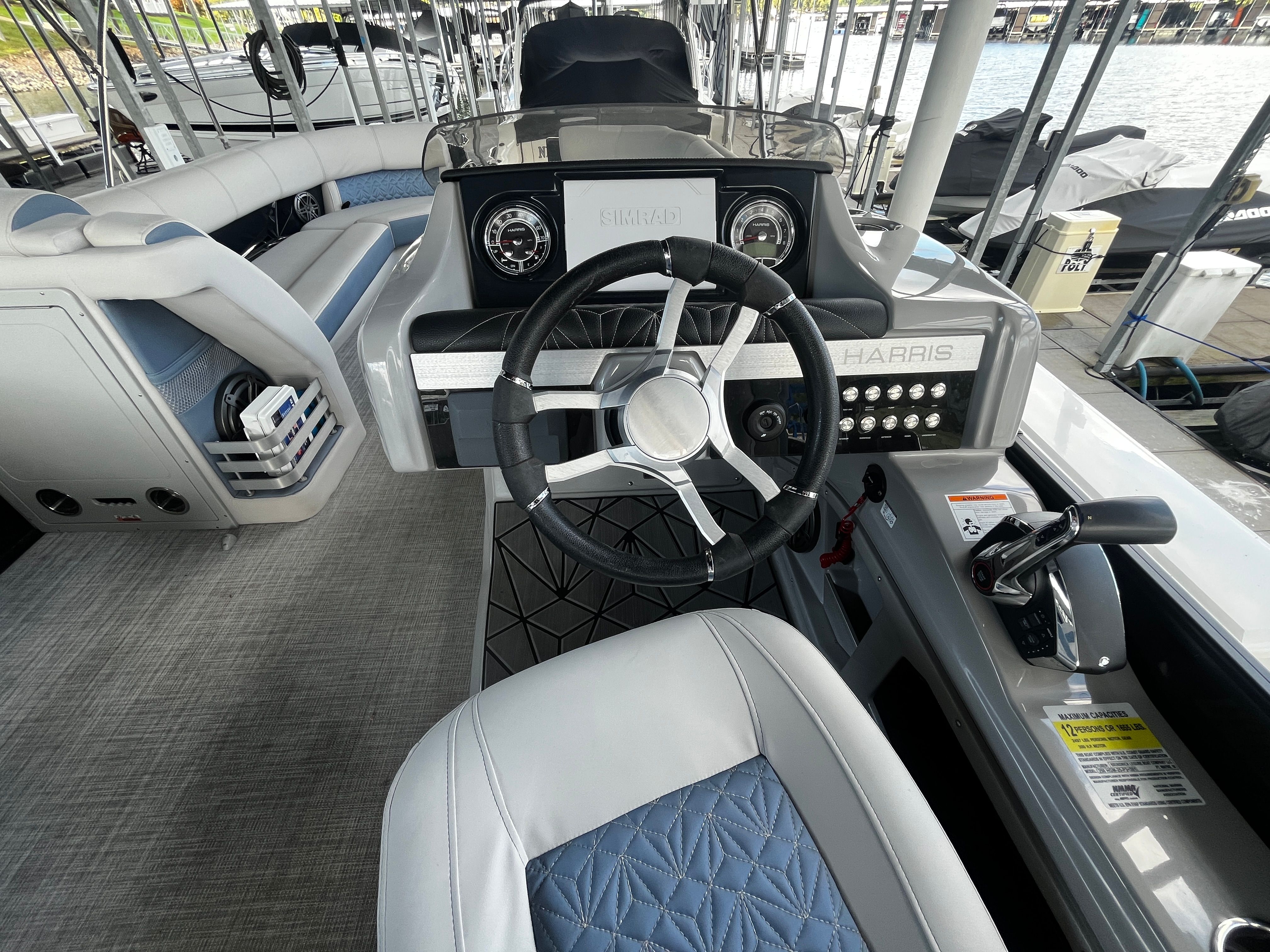 2023 Harris 250 GM Image Thumbnail #18