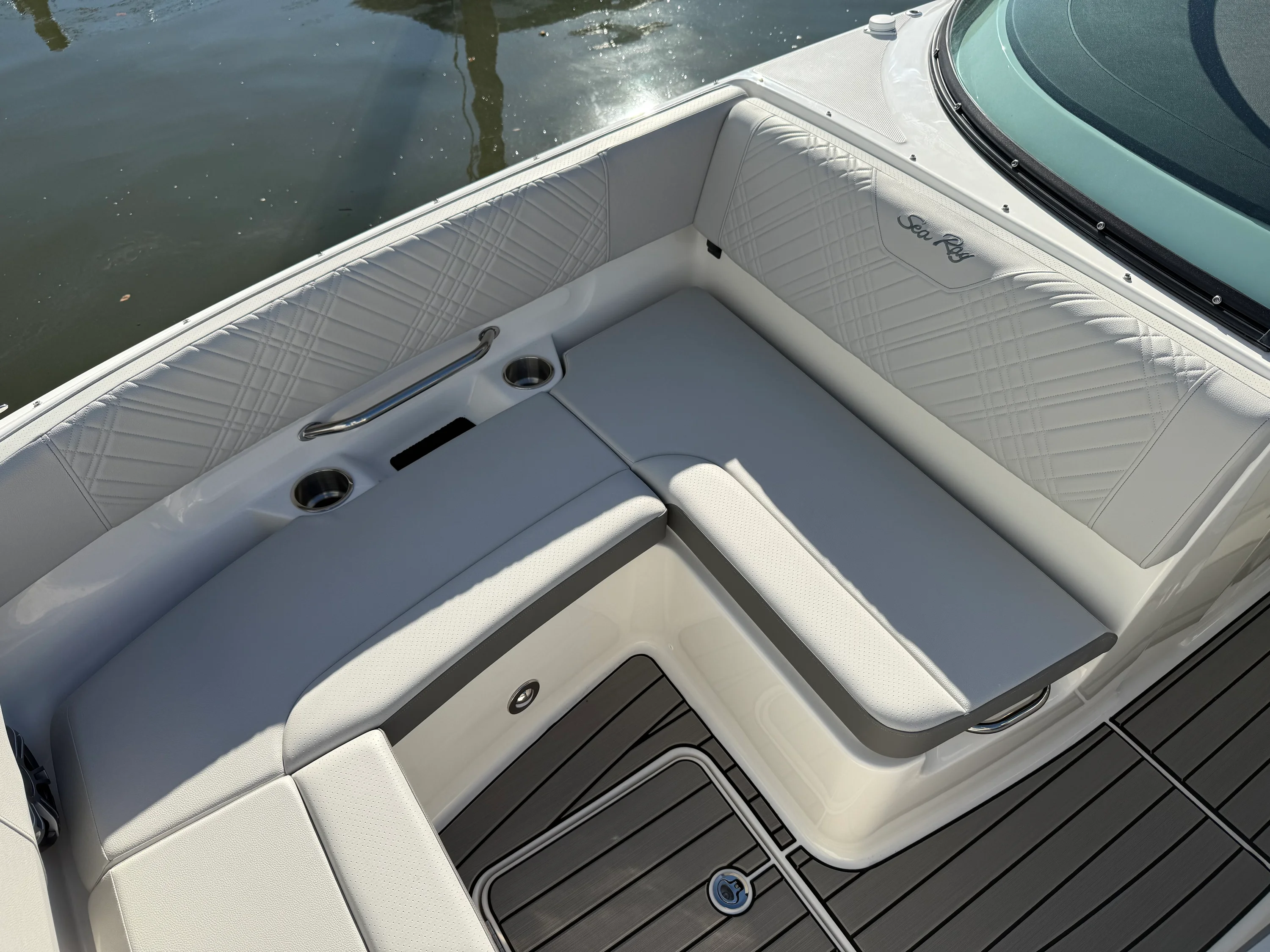 2025 Sea Ray SDX 270 Outboard Image Thumbnail #41