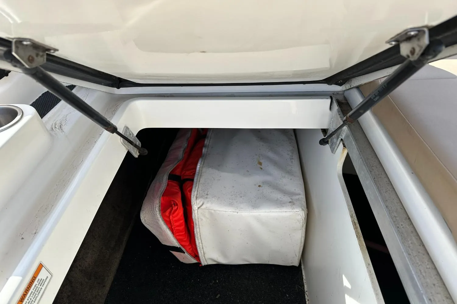 2016 Sea Ray 270 Sundeck Outboard Image Thumbnail #71