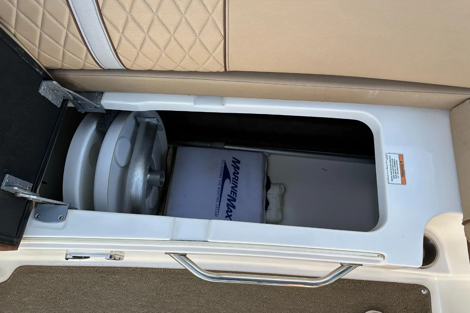 2016 Sea Ray 270 Sundeck Outboard Image Thumbnail #47