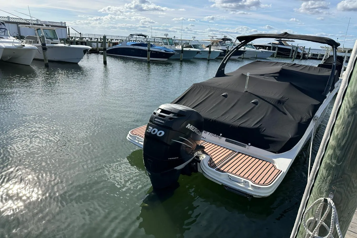 2016 Sea Ray 270 Sundeck Outboard Image Thumbnail #26