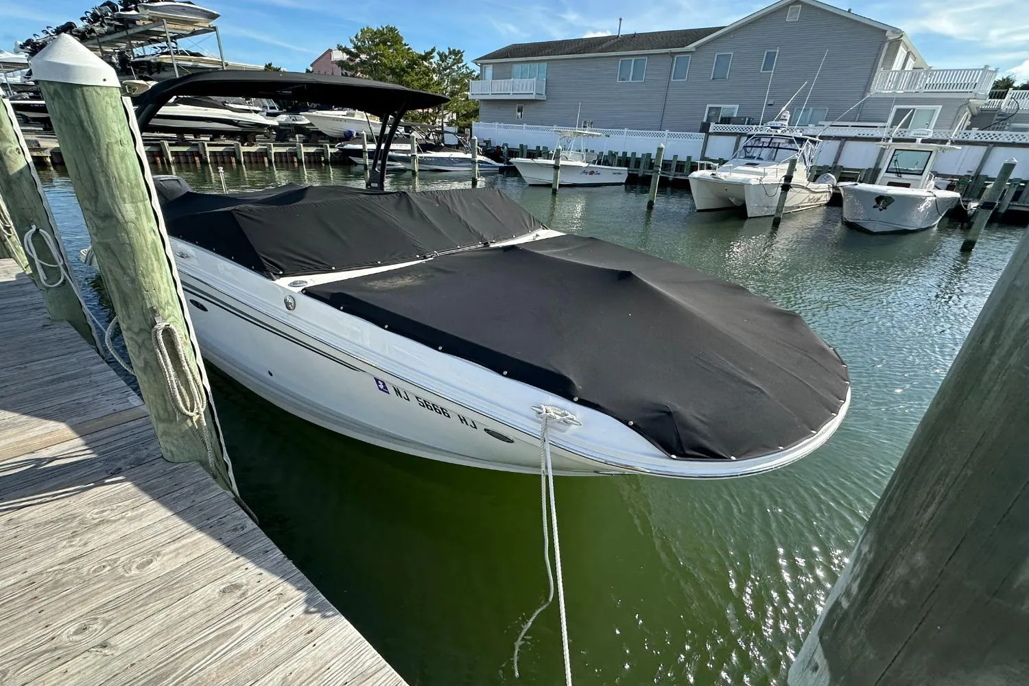 2016 Sea Ray 270 Sundeck Outboard Image Thumbnail #29