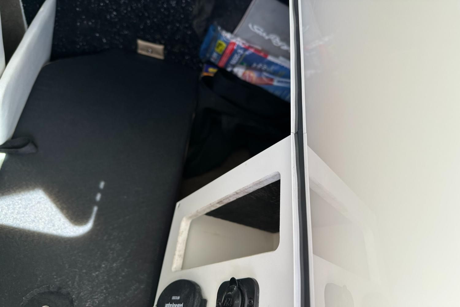 2016 Sea Ray 270 Sundeck Outboard Image Thumbnail #60