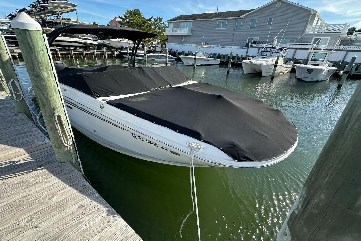 2016 Sea Ray 270 Sundeck Outboard Image Thumbnail #29