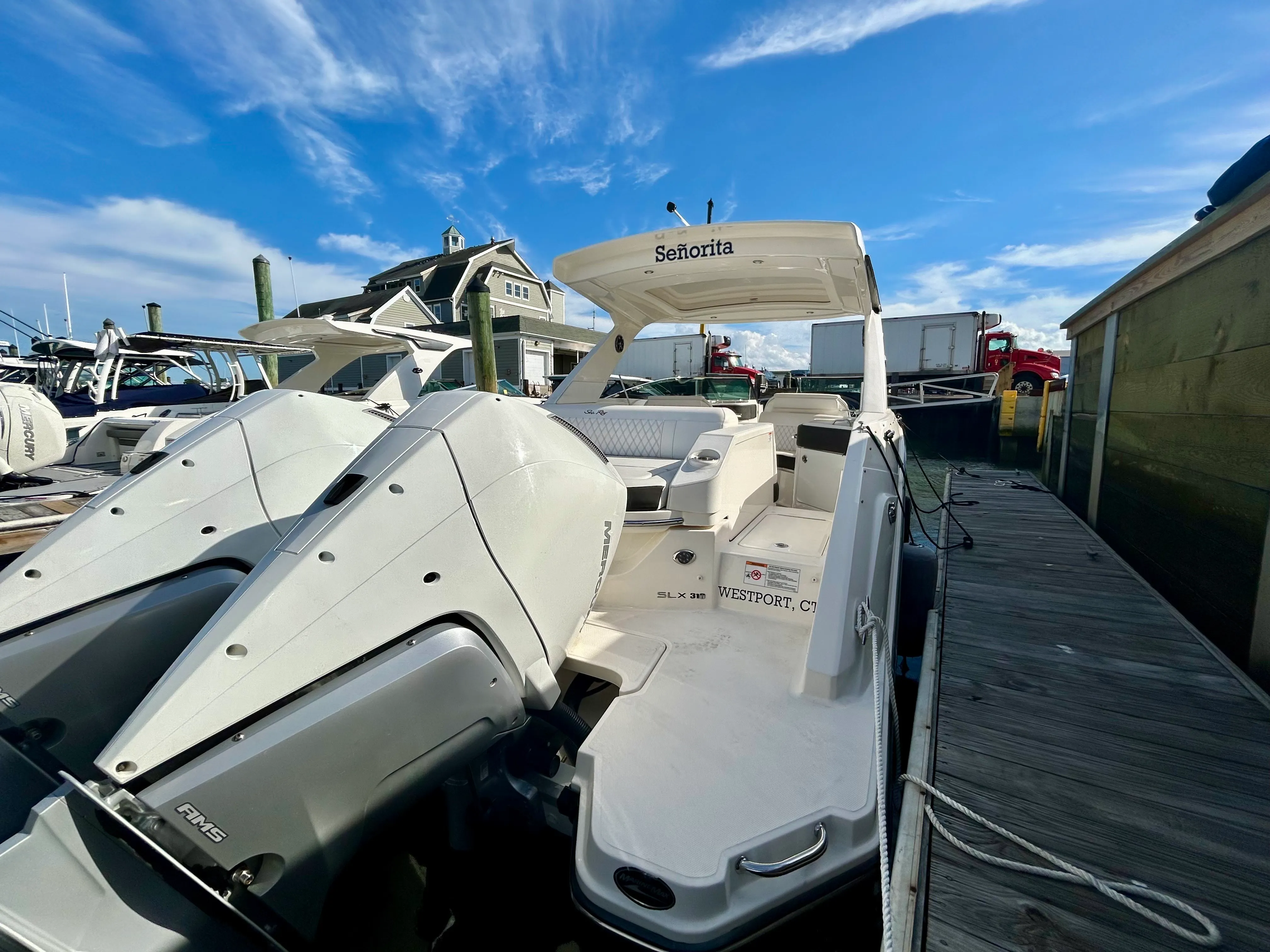 2020 Sea Ray SLX 310 OB Image Thumbnail #6