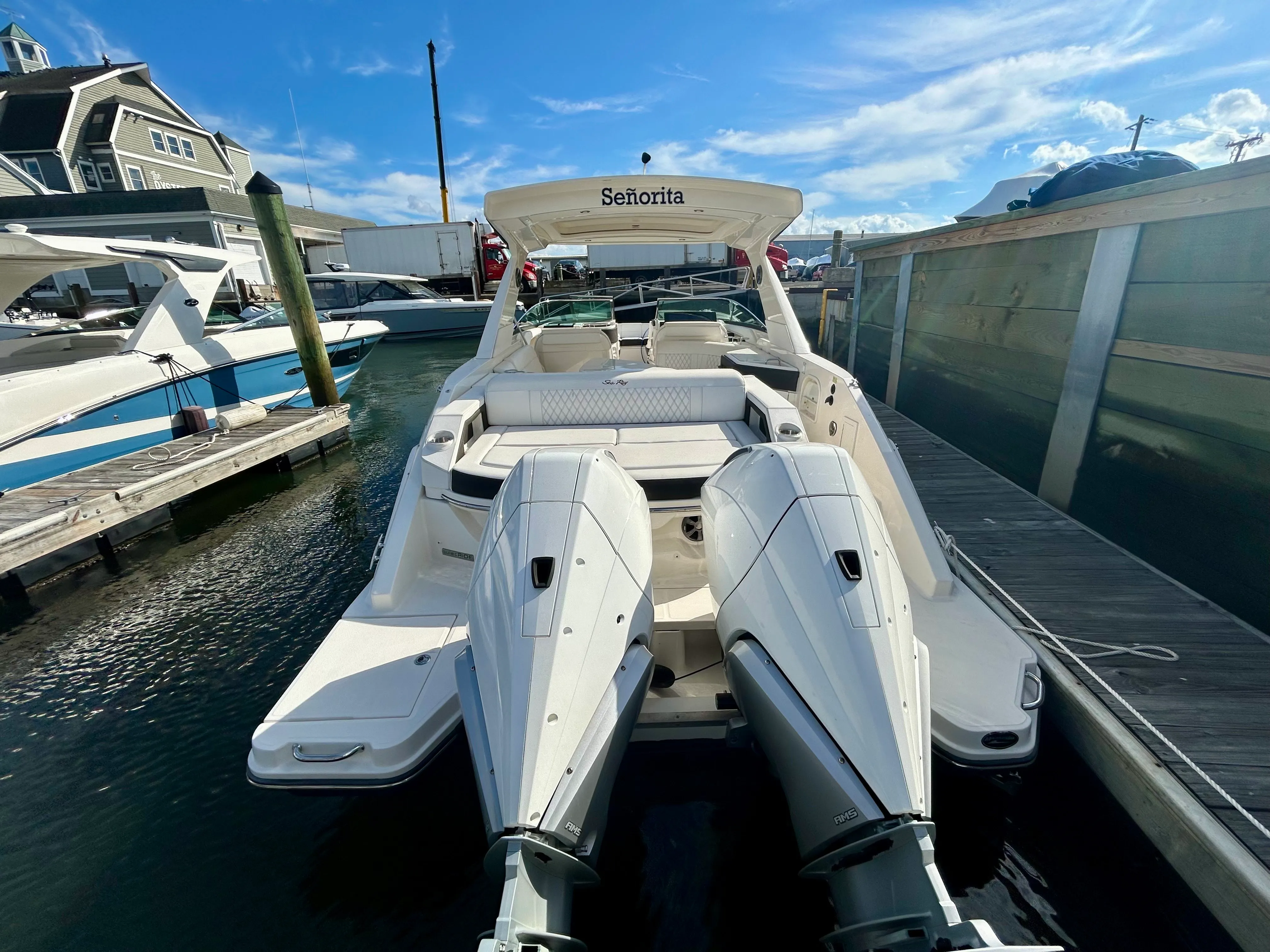 2020 Sea Ray SLX 310 OB Image Thumbnail #4