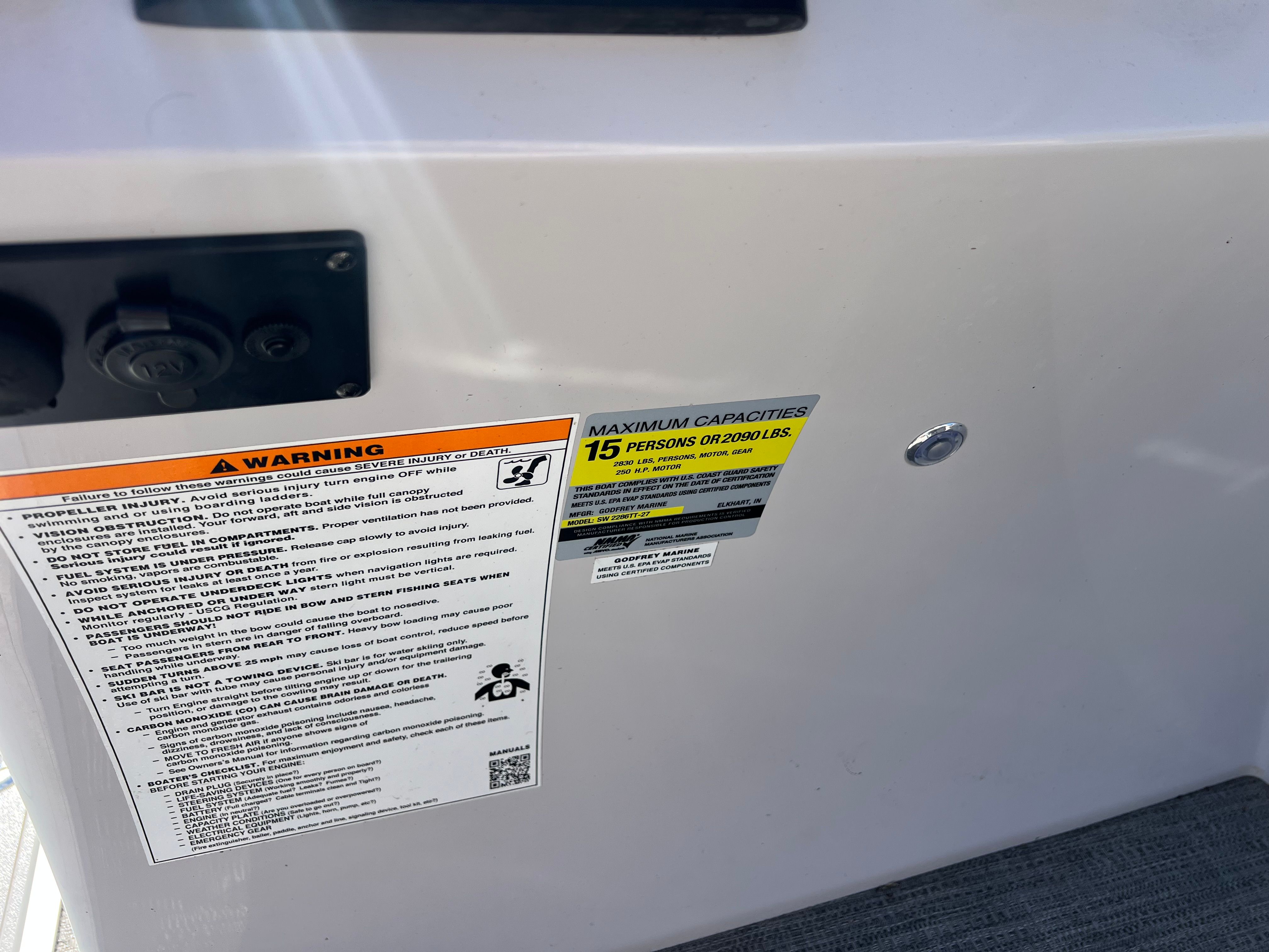 2021 Godfrey SWEETWATER 2286 FS Image Thumbnail #7