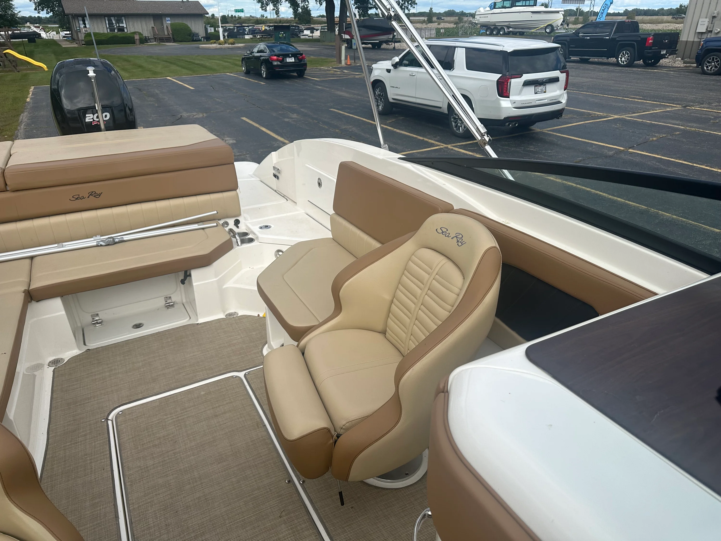 2018 Sea Ray SPXO 230 Image Thumbnail #20