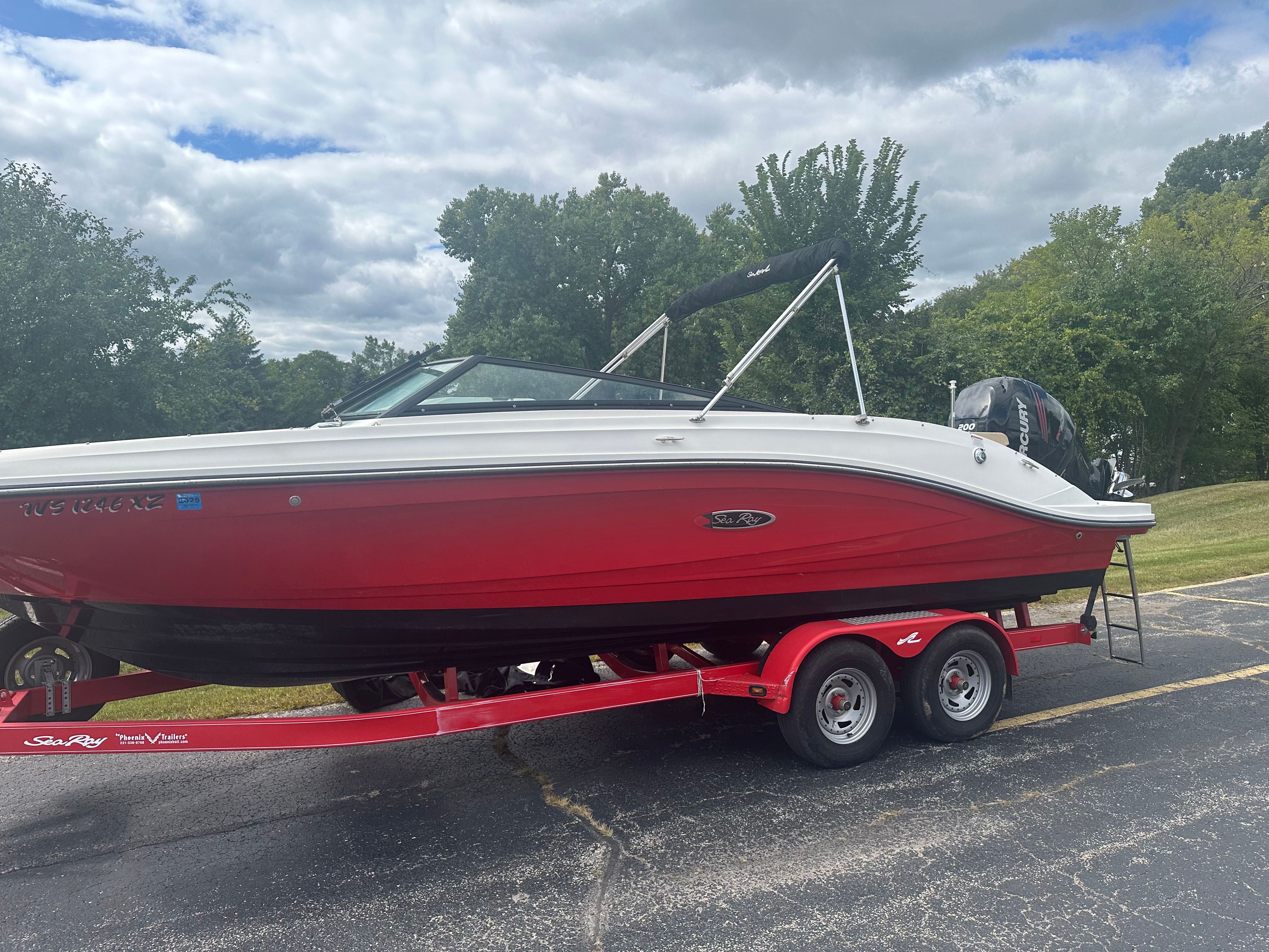 2018 Sea Ray SPXO 230 Image Thumbnail #4