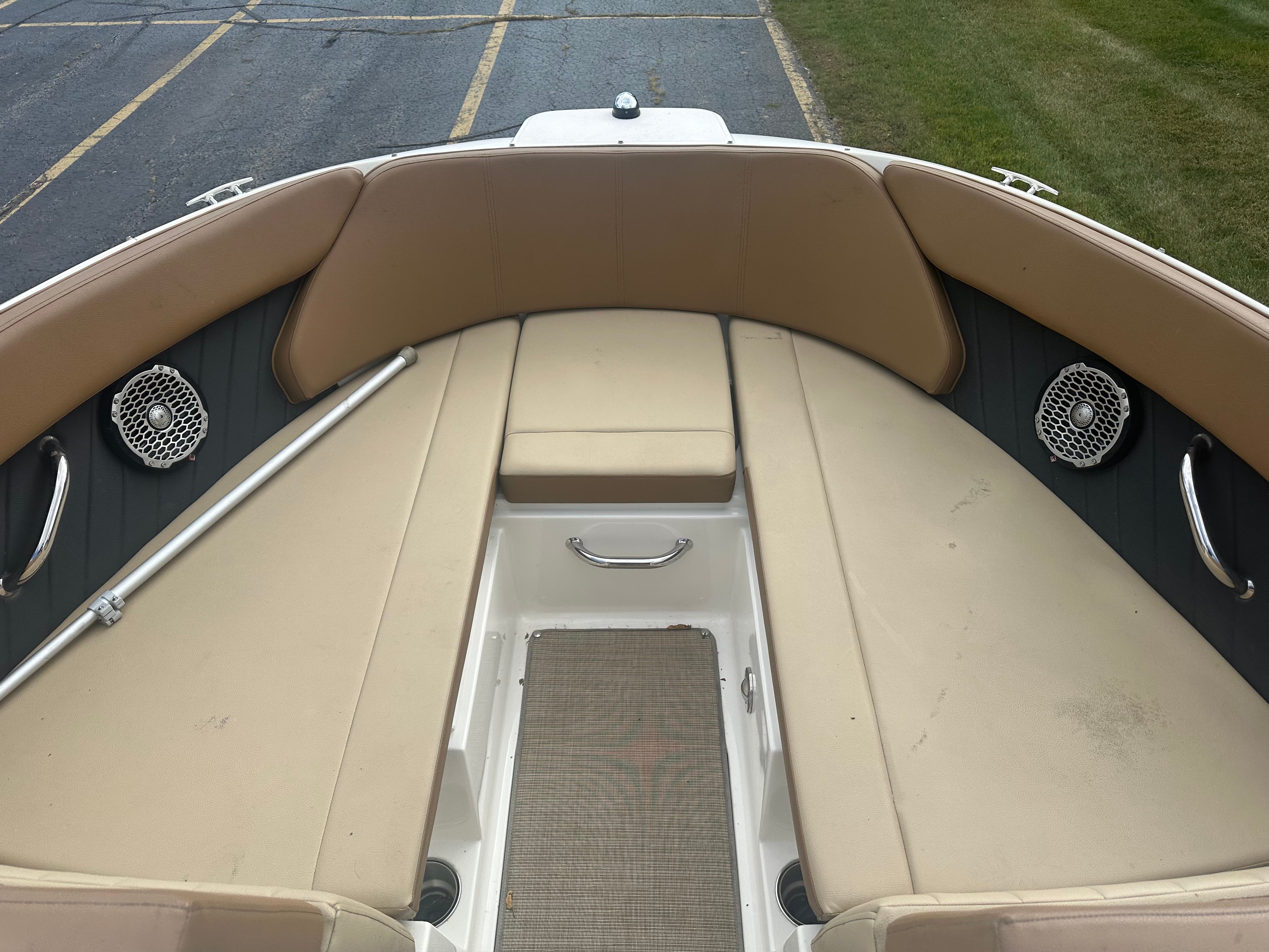 2018 Sea Ray SPXO 230 Image Thumbnail #11