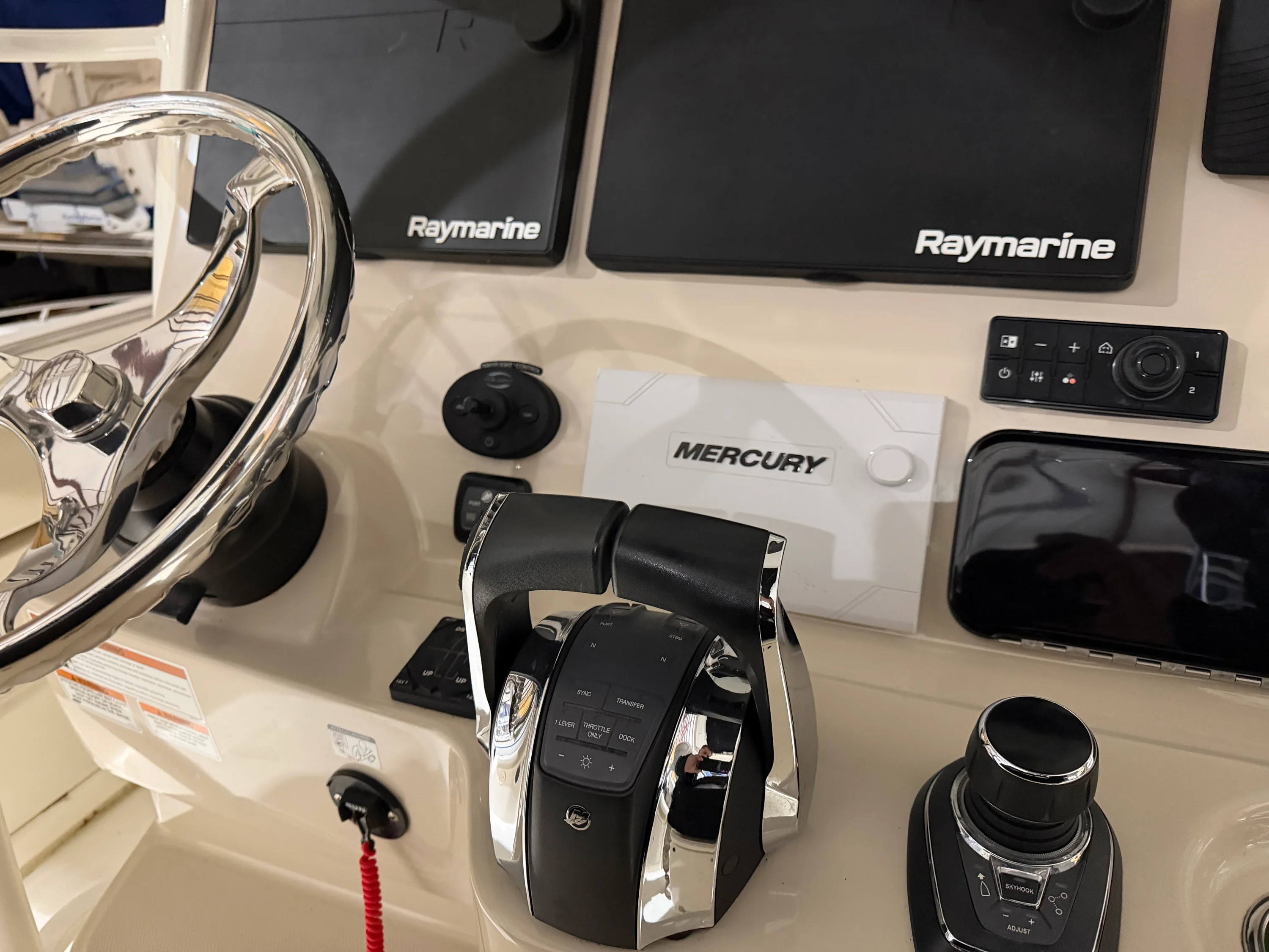 2018 Boston Whaler OUTRAGE 33 Image Thumbnail #38