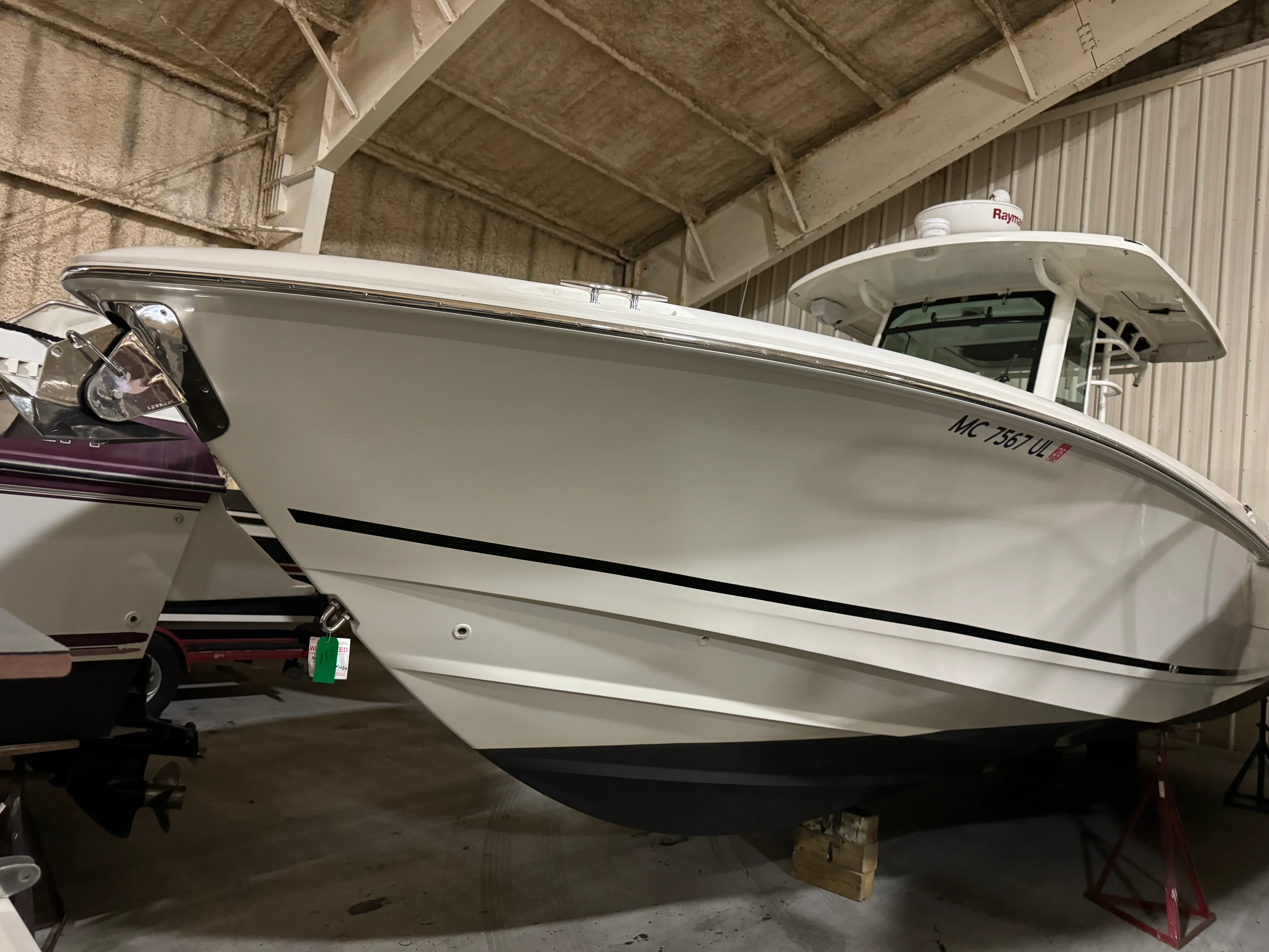 2018 Boston Whaler OUTRAGE 33 Image Thumbnail #3