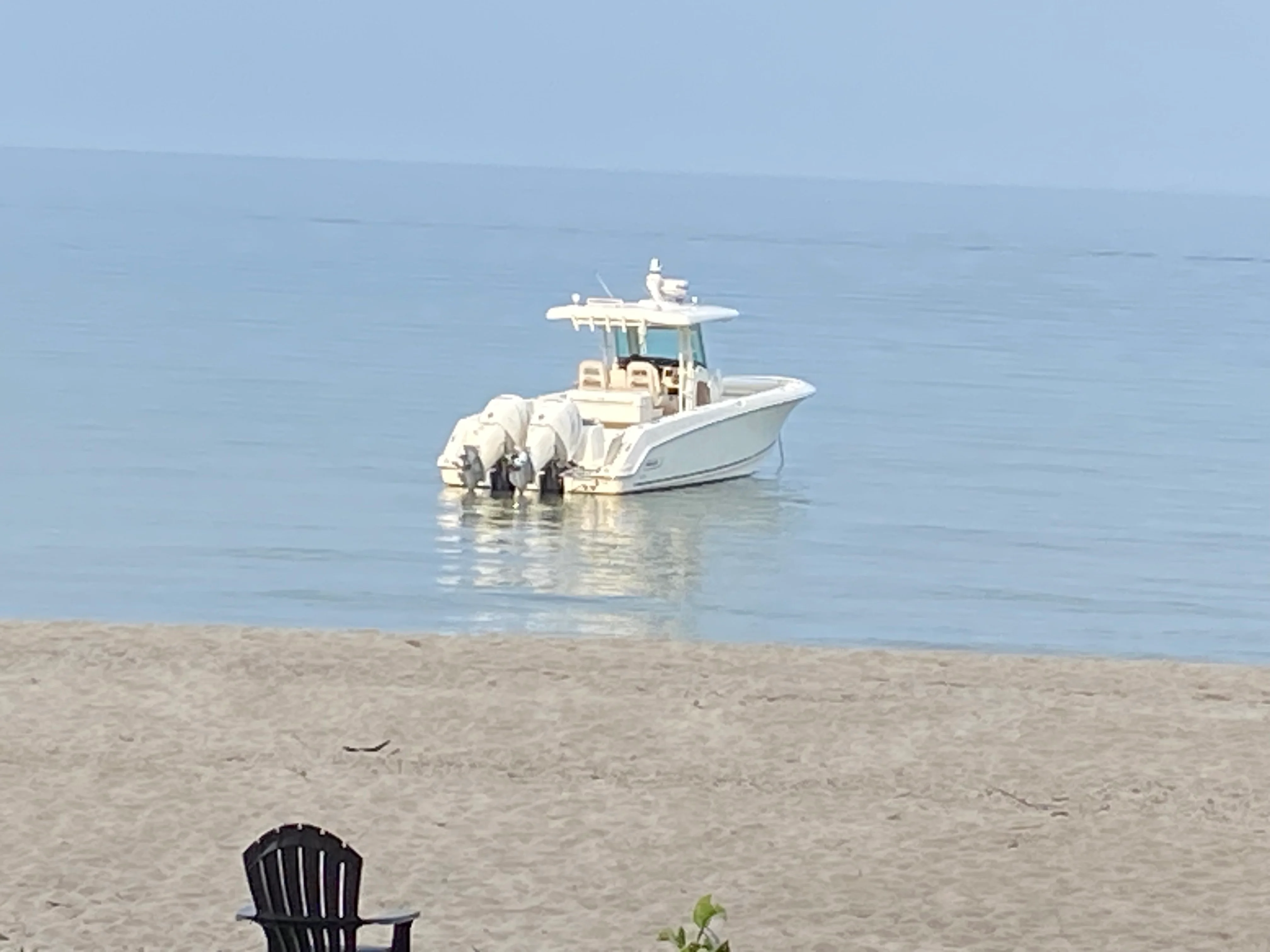 2018 Boston Whaler OUTRAGE 33 Image Thumbnail #1