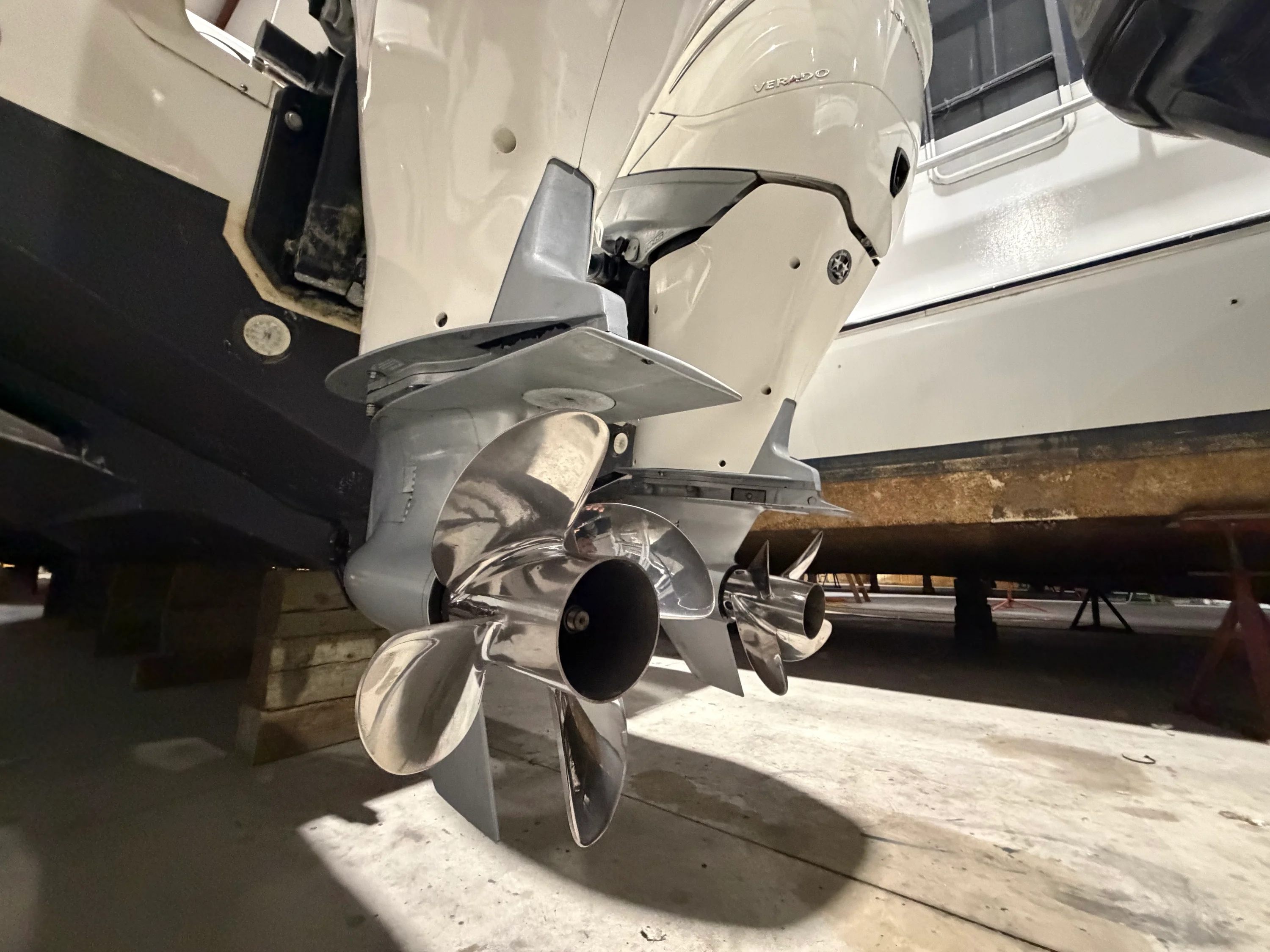 2018 Boston Whaler OUTRAGE 33 Image Thumbnail #17