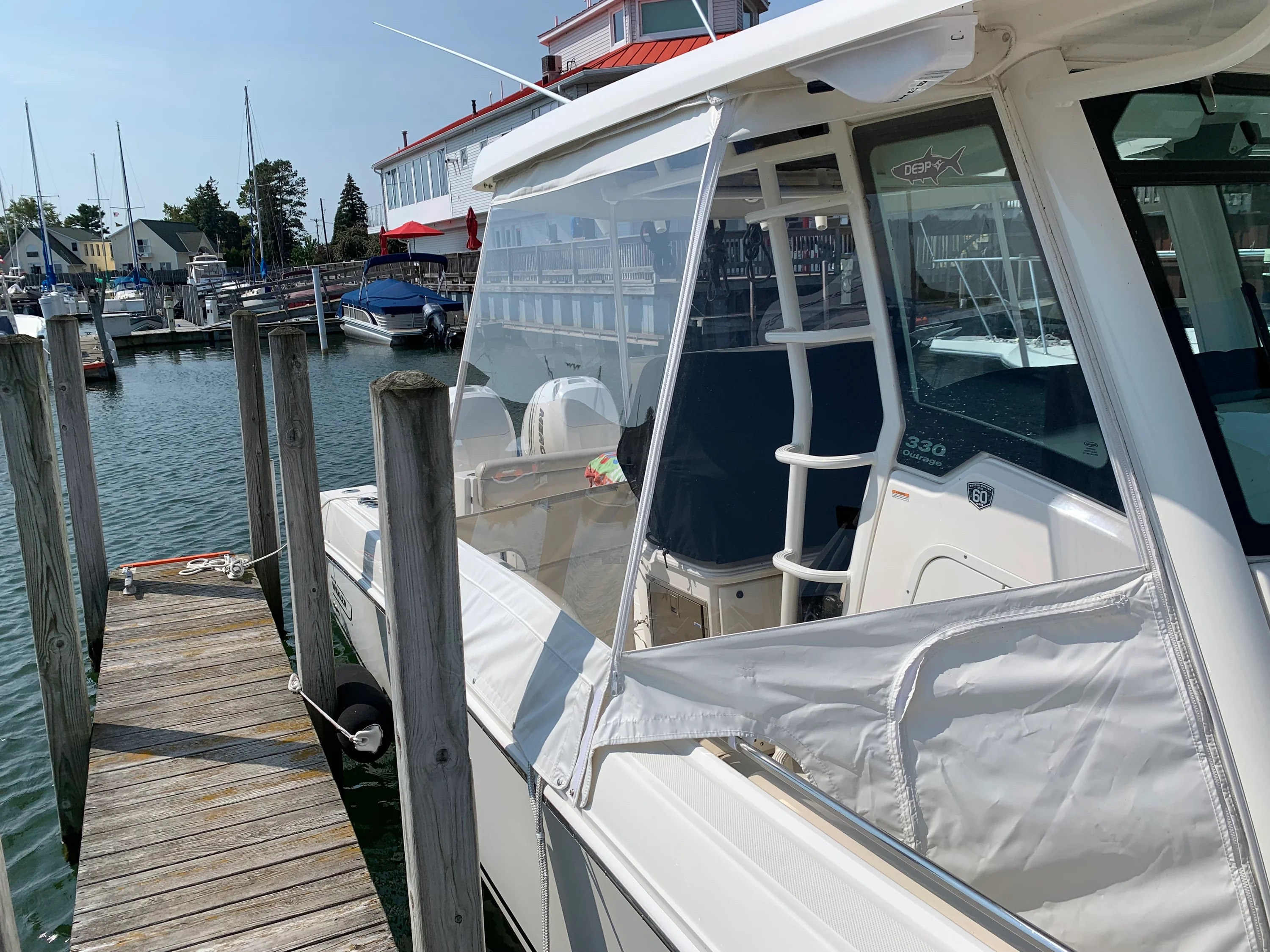2018 Boston Whaler OUTRAGE 33 Image Thumbnail #5