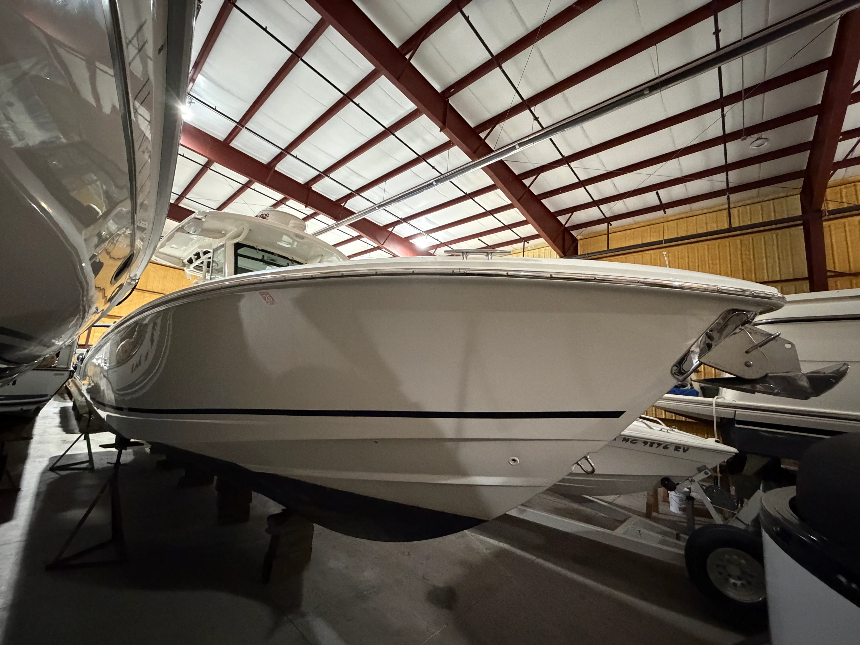 2018 Boston Whaler OUTRAGE 33 Image Thumbnail #12