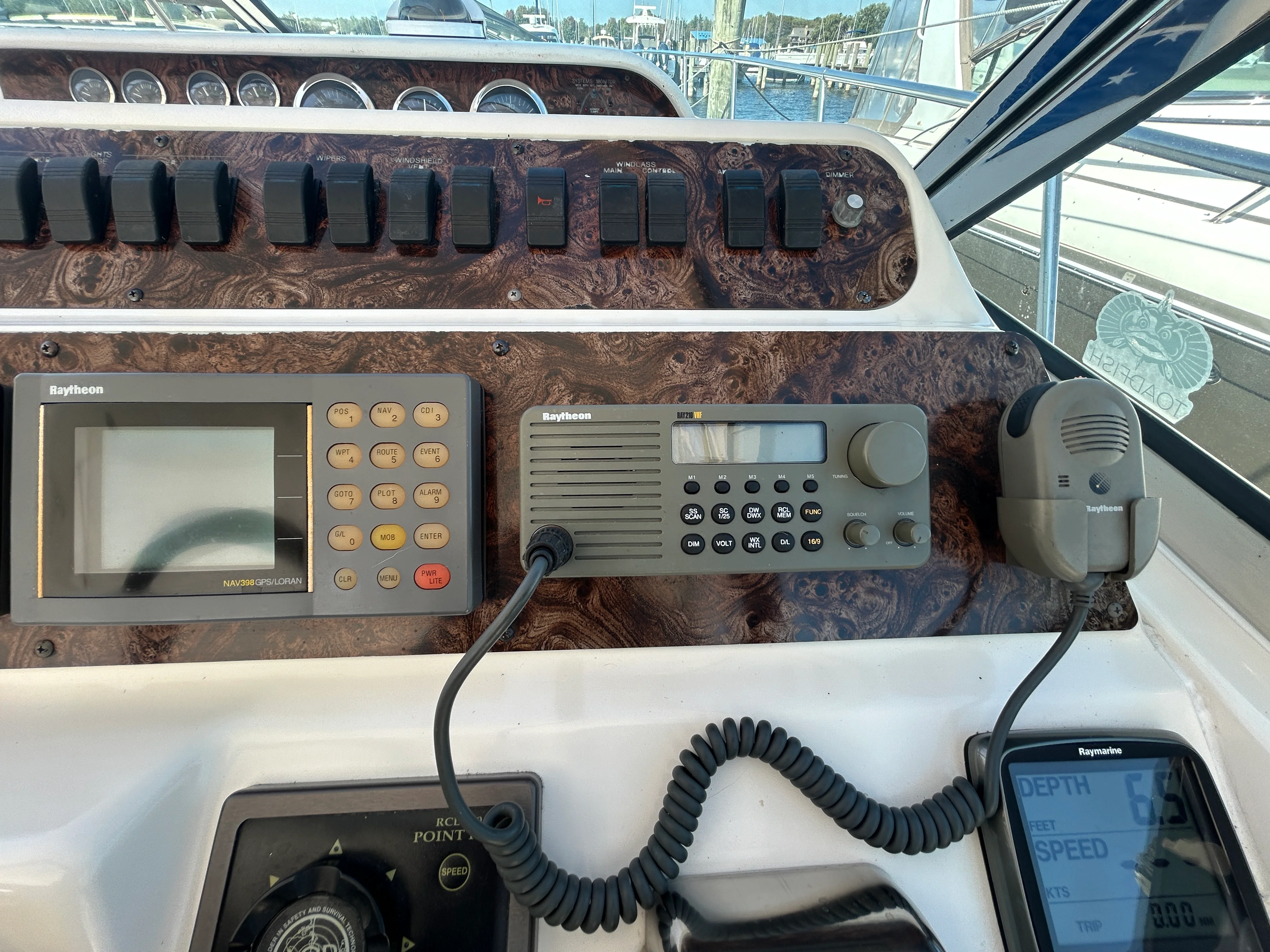 1998 Sea Ray 400 SUNDANCER Image Thumbnail #27